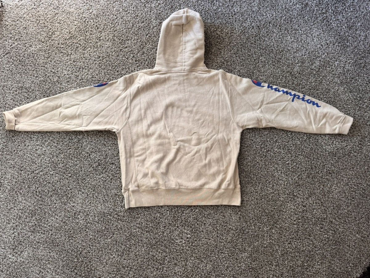 Champion Tan Champion sweatshirt Size US L / EU 52-54 / 3 - 4 Thumbnail