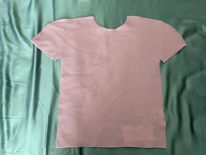 Issey Miyake issey miyake size:one size Pink pleated short sleeves Size XXS / US 00 / IT 34 - 2 Thumbnail
