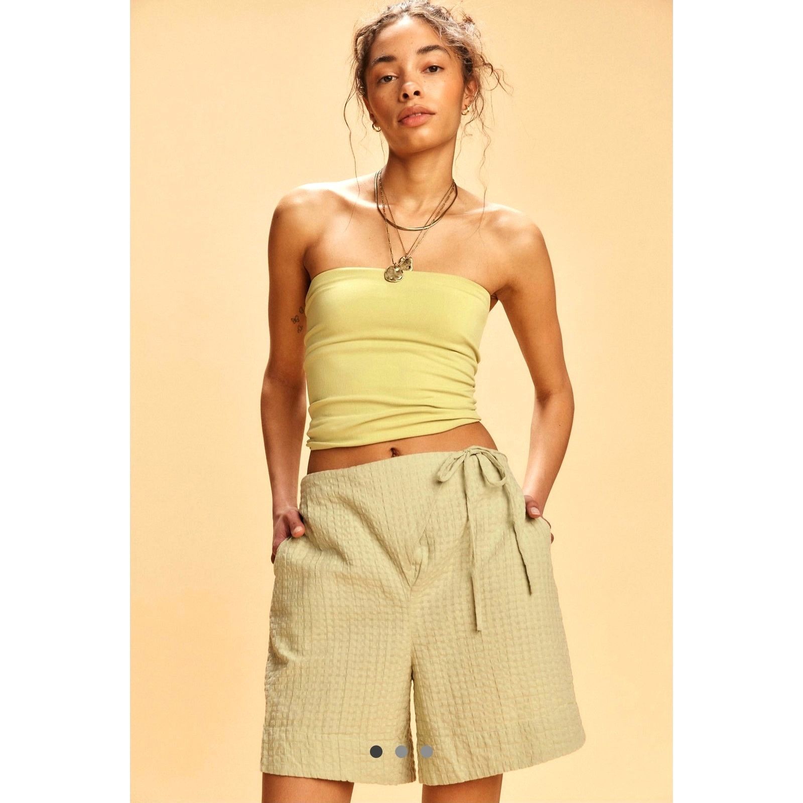 Free People Free People Pucker Check Wrap Around Shorts Washed Sage S Size 26" / US 2 / IT 38 - 2 Thumbnail