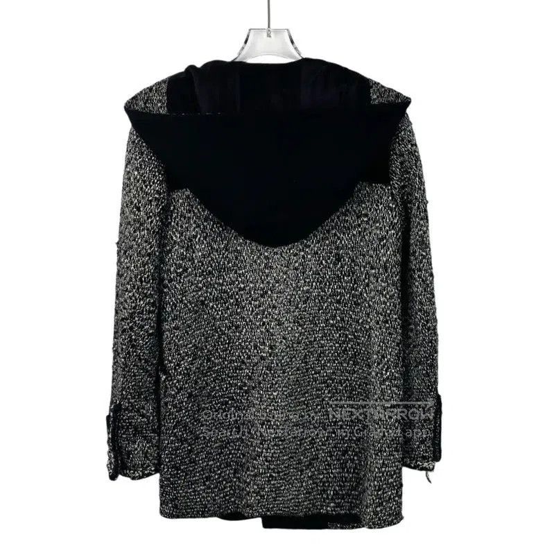 Chanel Chanel Black Wool Women's Coat . Size XXS / US 00 / IT 34 - 2 Thumbnail