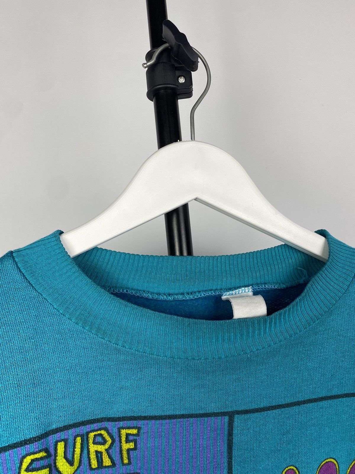 Vintage Vintage 80s ART overprint KEEP SURFING sweatshirt S-M Size US S / EU 44-46 / 1 - 15 Thumbnail