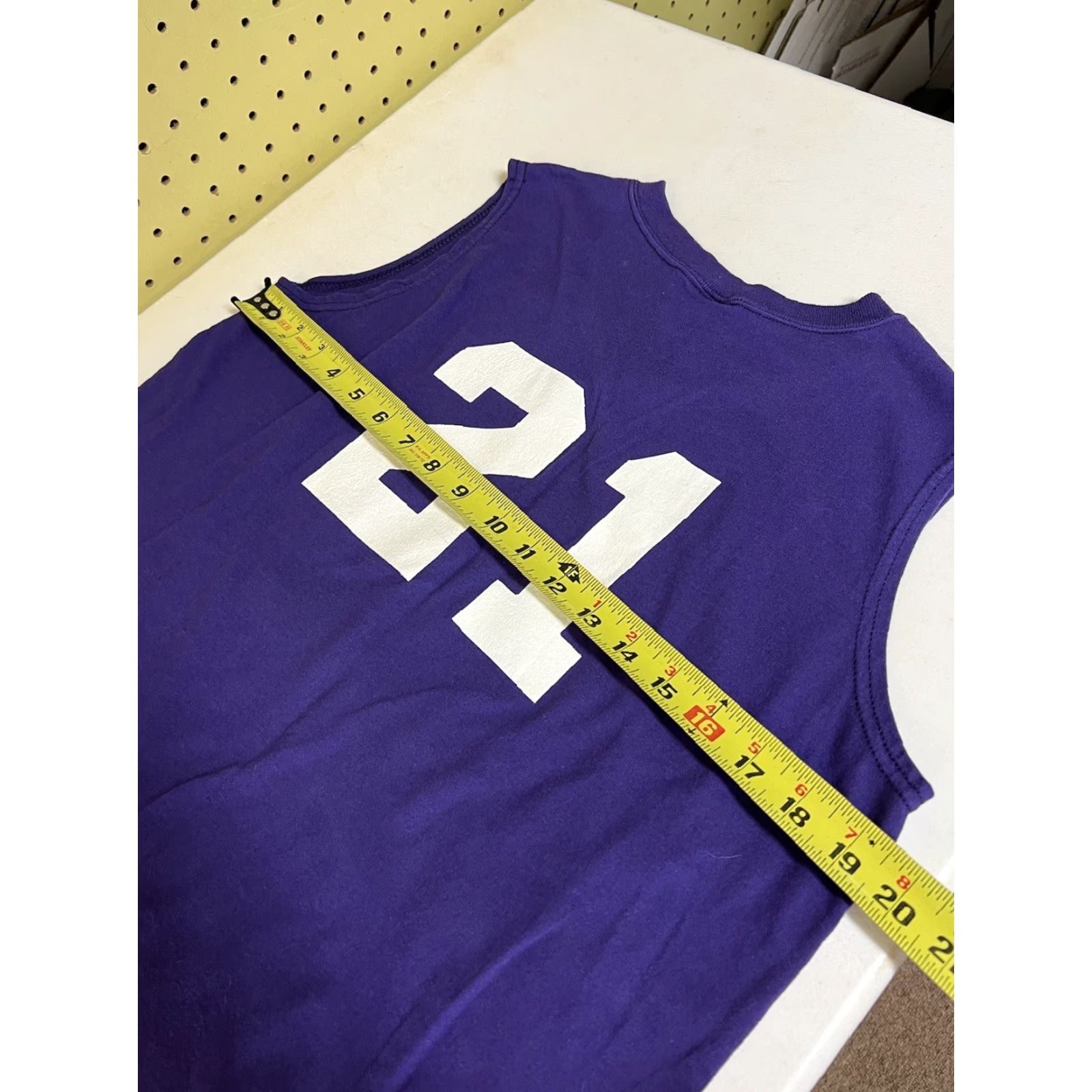 Russell Athletic VINTAGE Russell Athletic Shirt Women M Purple V-Neck Sleeveless USA Made 90s Casual Shirt Womens Size M / US 6-8 / IT 42-44 - 6 Thumbnail