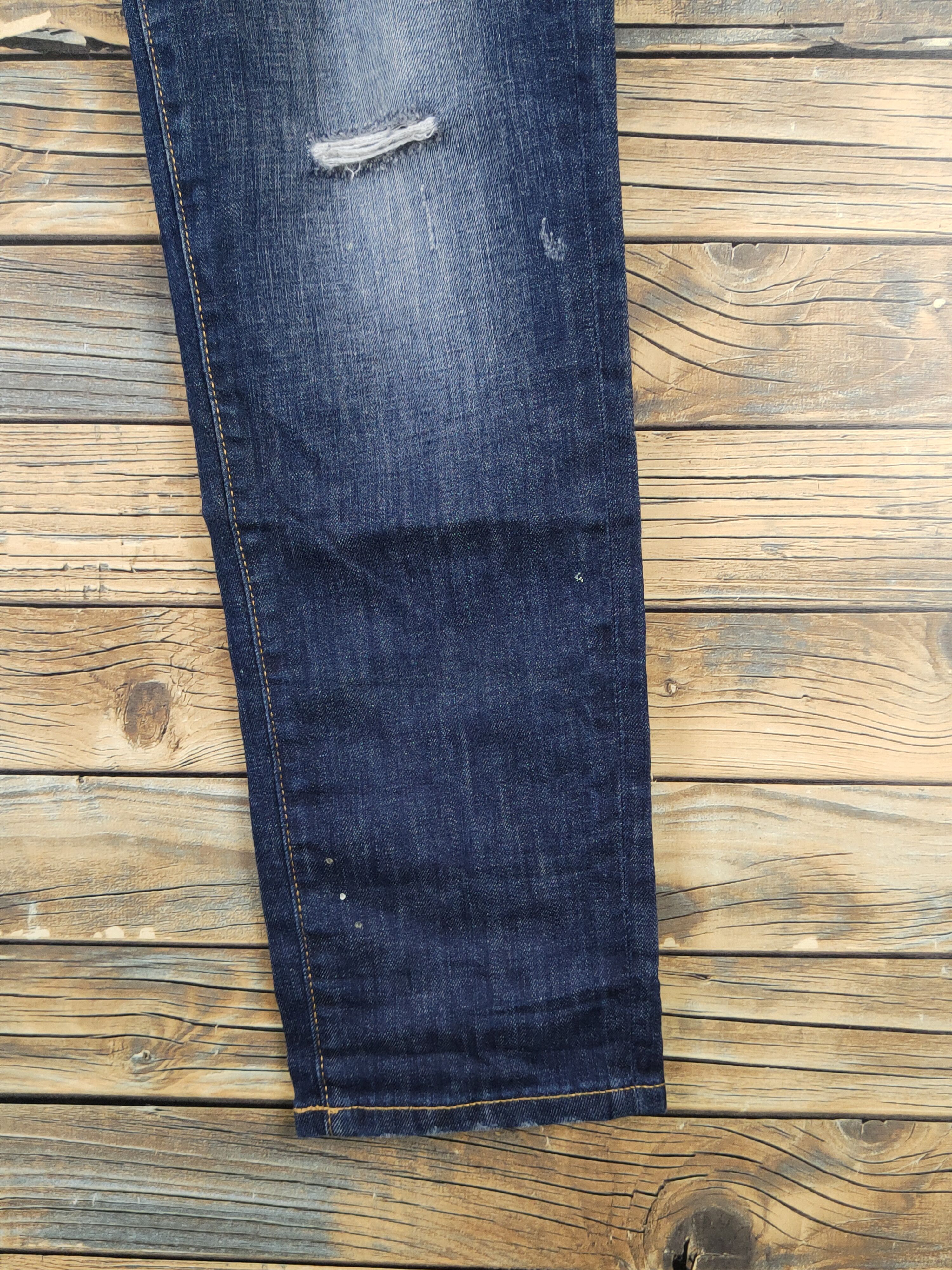 Japanese Brand Uniqlo Dark Blue Distressed Ripped denim Jeans #W1834 Size US 30 / EU 46 - 6 Thumbnail
