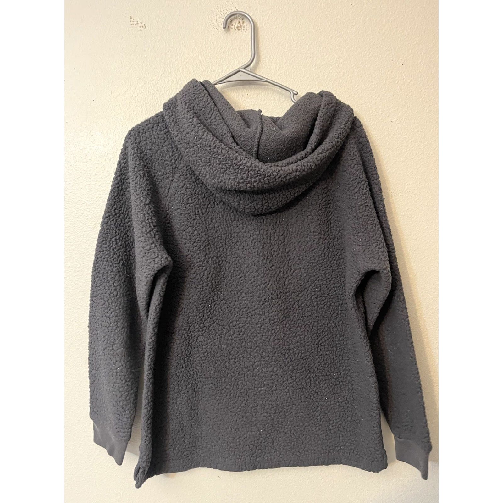 Victoria's Secret Victoria's Secret PINK Hoodie Women’s S Gray 1/4 Zip Pullover Sherpa Long Sleeve Crew Neck Casual Activewear Version: Pullover 90s? (No, avoid extra). Size S / US 4 / IT 40 - 3 Thumbnail