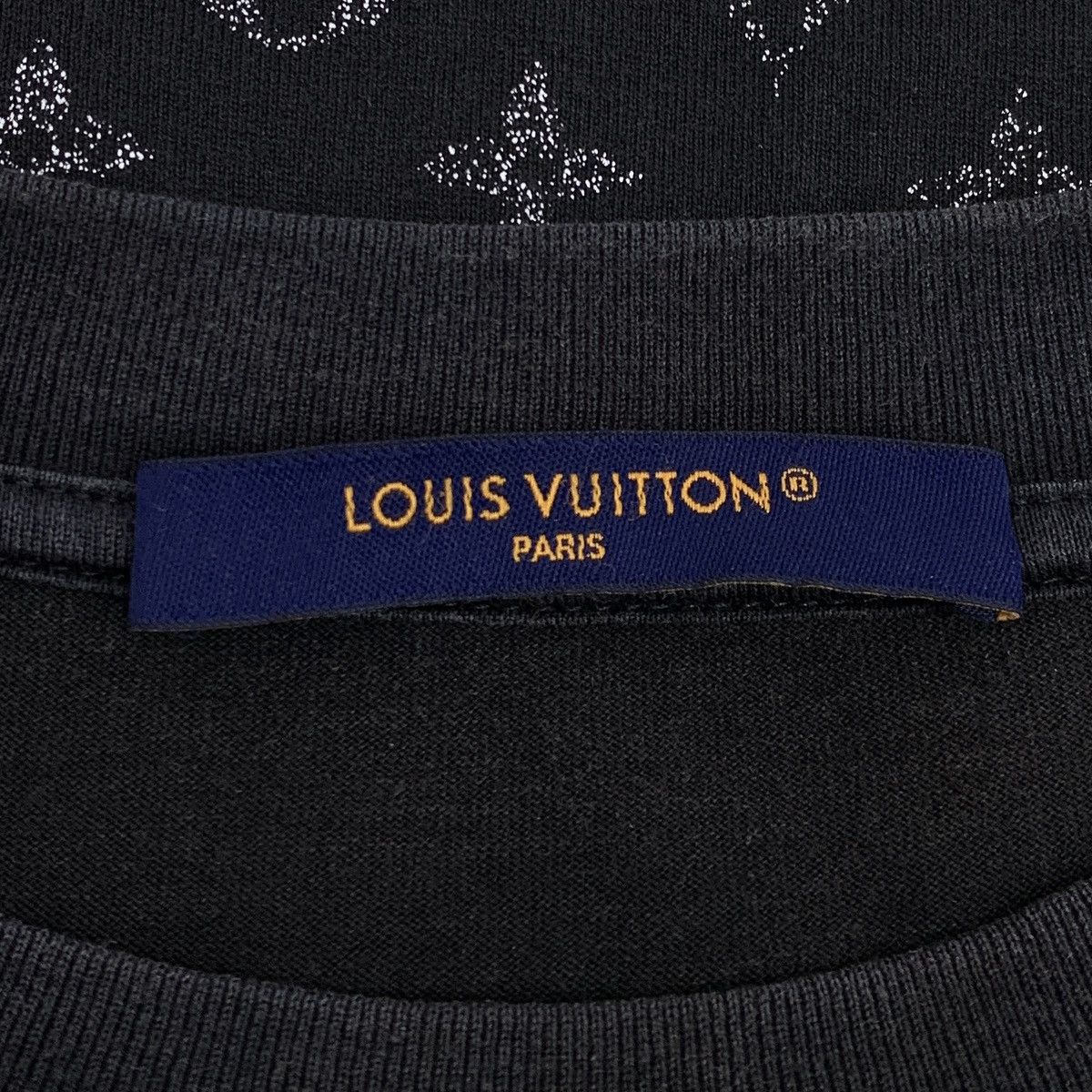 Louis Vuitton Louis Vuitton 23 collection Black Logo Gradient T-Shirt Size US XL / EU 56 / 4 - 7 Thumbnail
