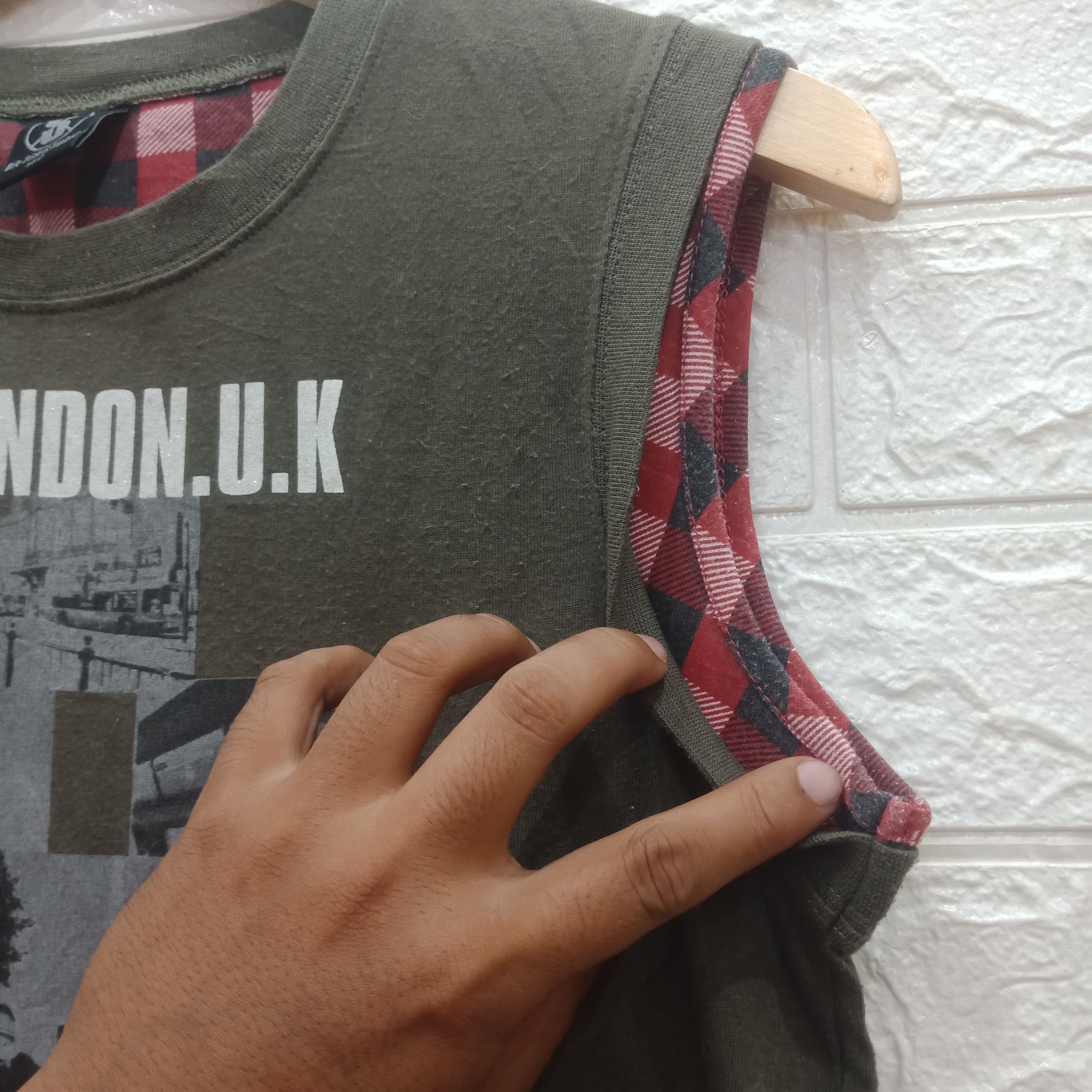 Japanese Brand Y2k ba-tsu studio rock star style distressed tanktop Size US S / EU 44-46 / 1 - 5 Thumbnail
