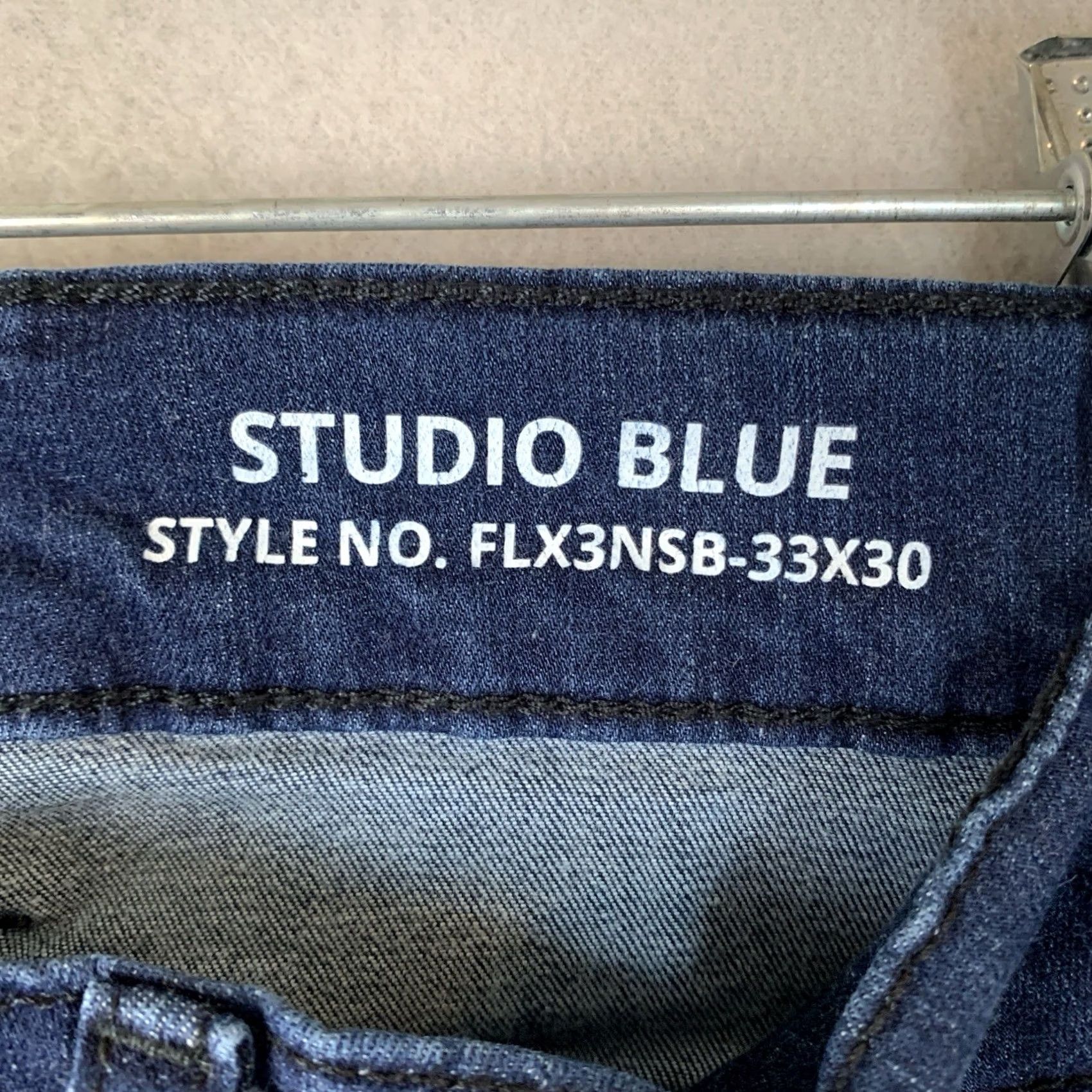 Vintage Mugsy Jeans Mens 33x30 Slim Straight Denim Office Preppy Studio Blues 5-Pocket Logo Stretch Dark Blue Size US 33 - 4 Thumbnail