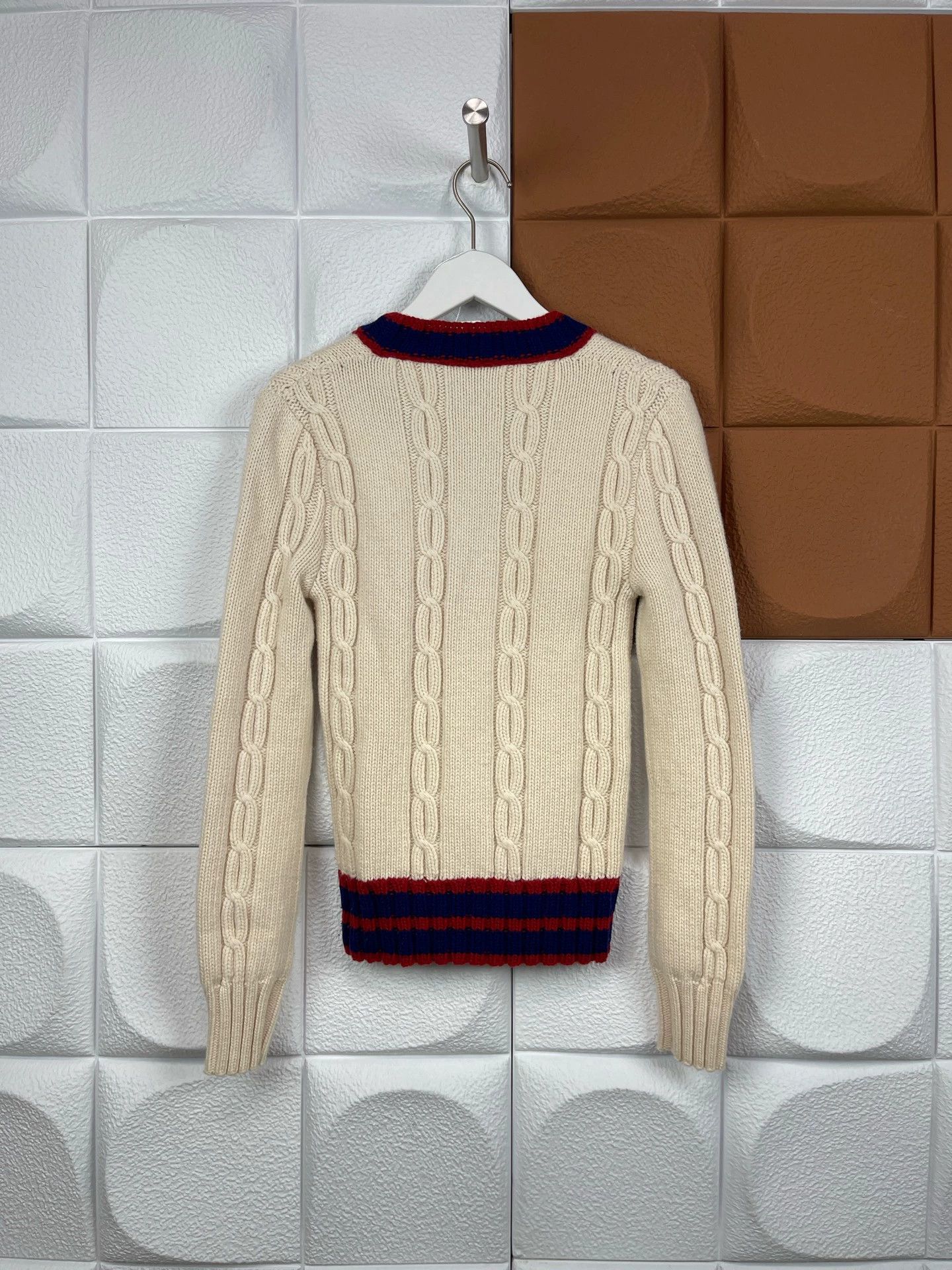Gucci Gucci Bee Sweater Women's XXS Size XXS / US 00 / IT 34 - 4 Thumbnail