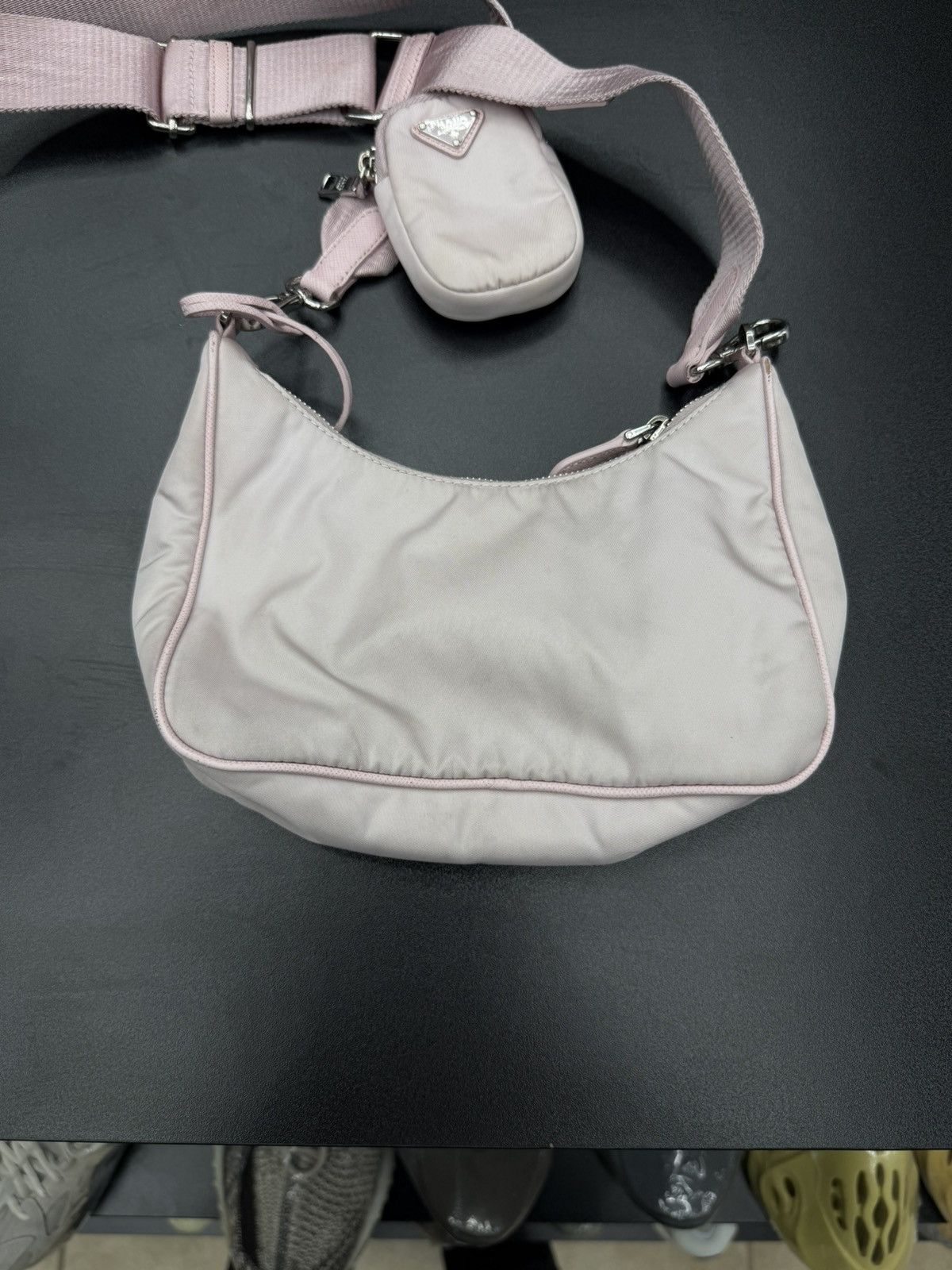 Prada Prada Re-Edition 2005 shoulder bag in pink Size ONE SIZE - 13 Thumbnail