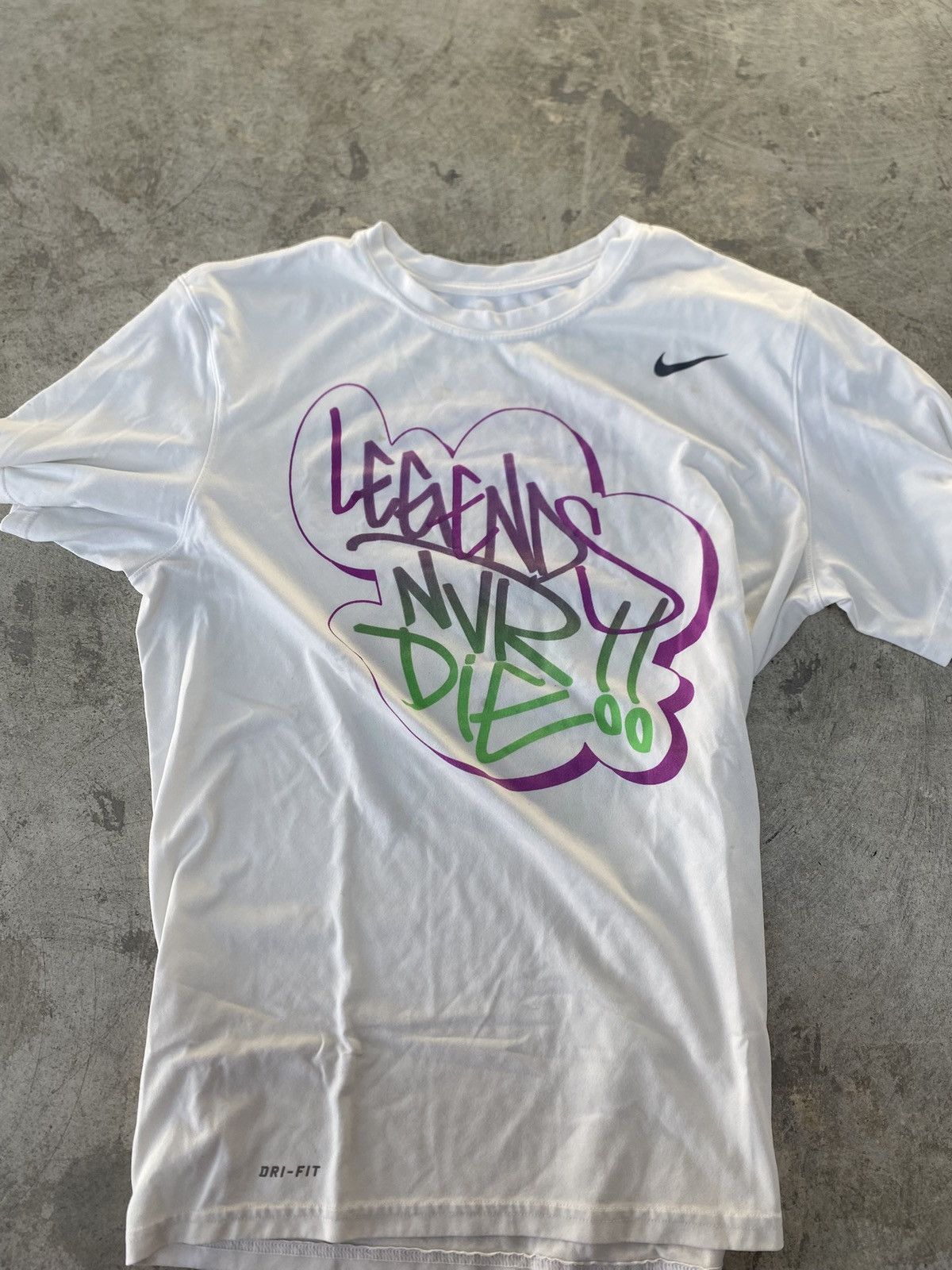 Nike Nike Legends Never Die Tag Tee Size US L / EU 52-54 / 3 - 1 Thumbnail