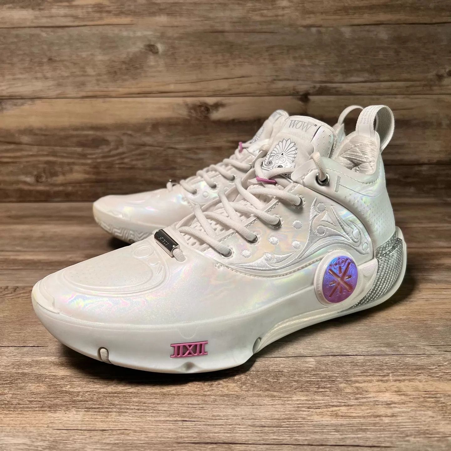 Li-Ning LI-NING WOW12 Sculpture White ABAV013-S21 41.5 97N Size US 8.5 / EU 41-42 - 1 Thumbnail