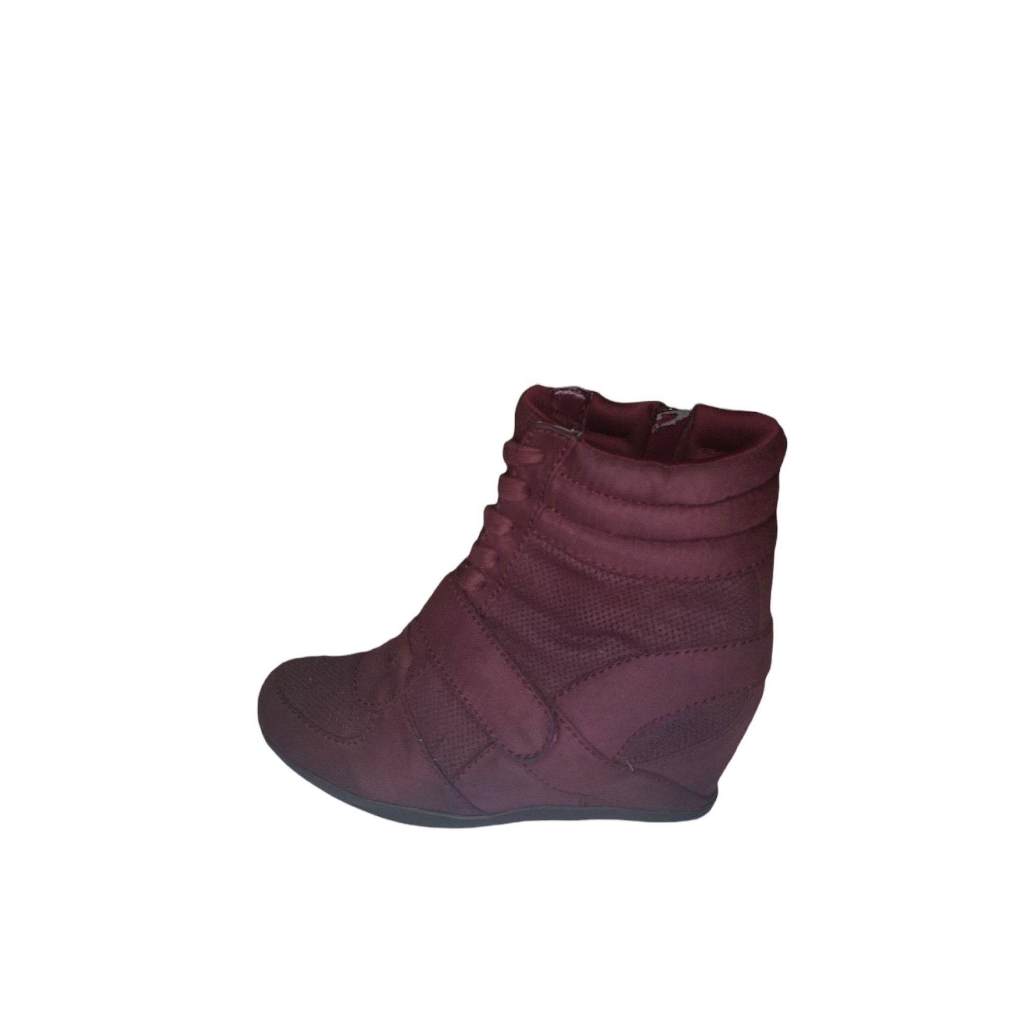 vera wang wedge sneakers