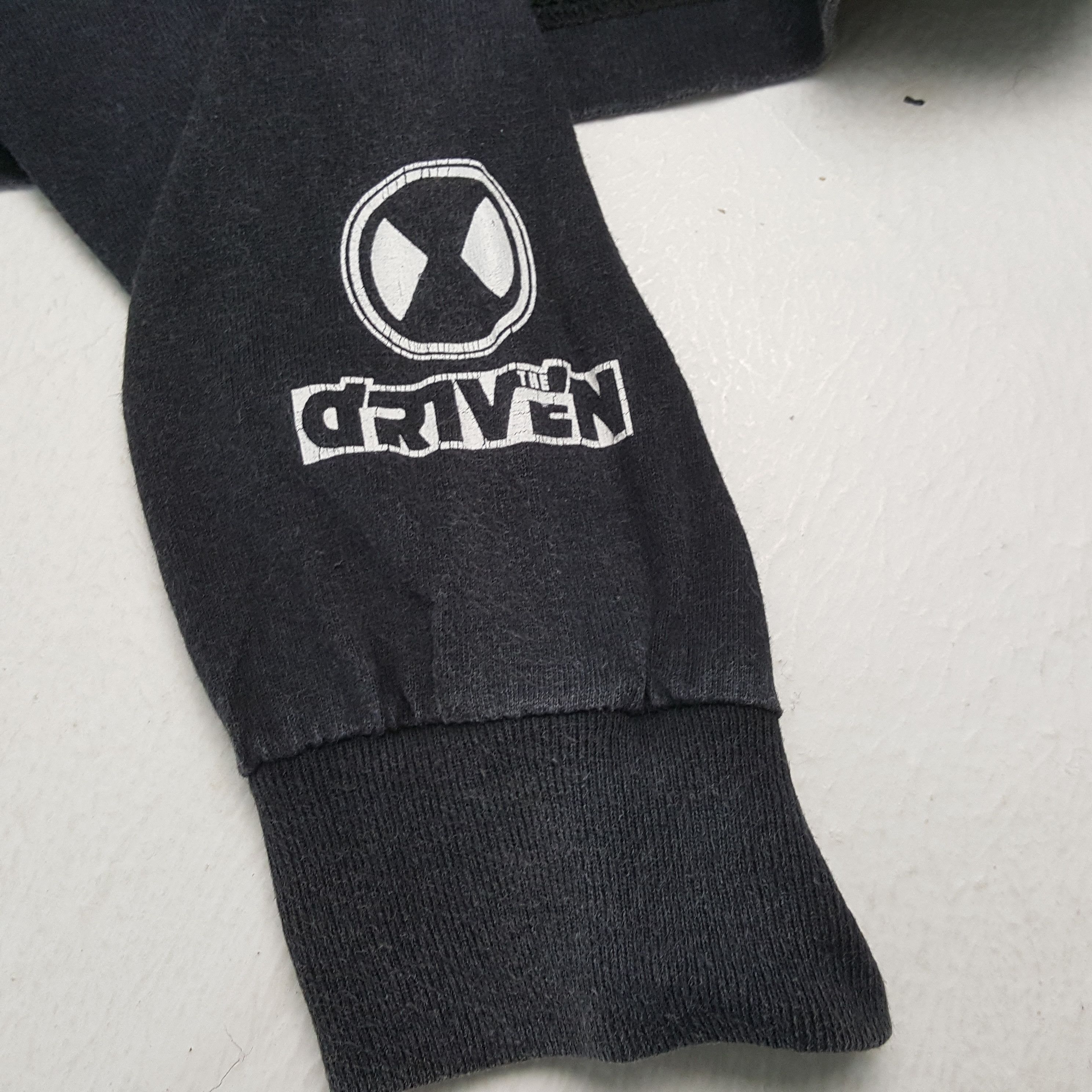 Vintage THE DRIVEN Streetwear Skateboard Style Long Sleeve Tshirt Size US M / EU 48-50 / 2 - 7 Thumbnail