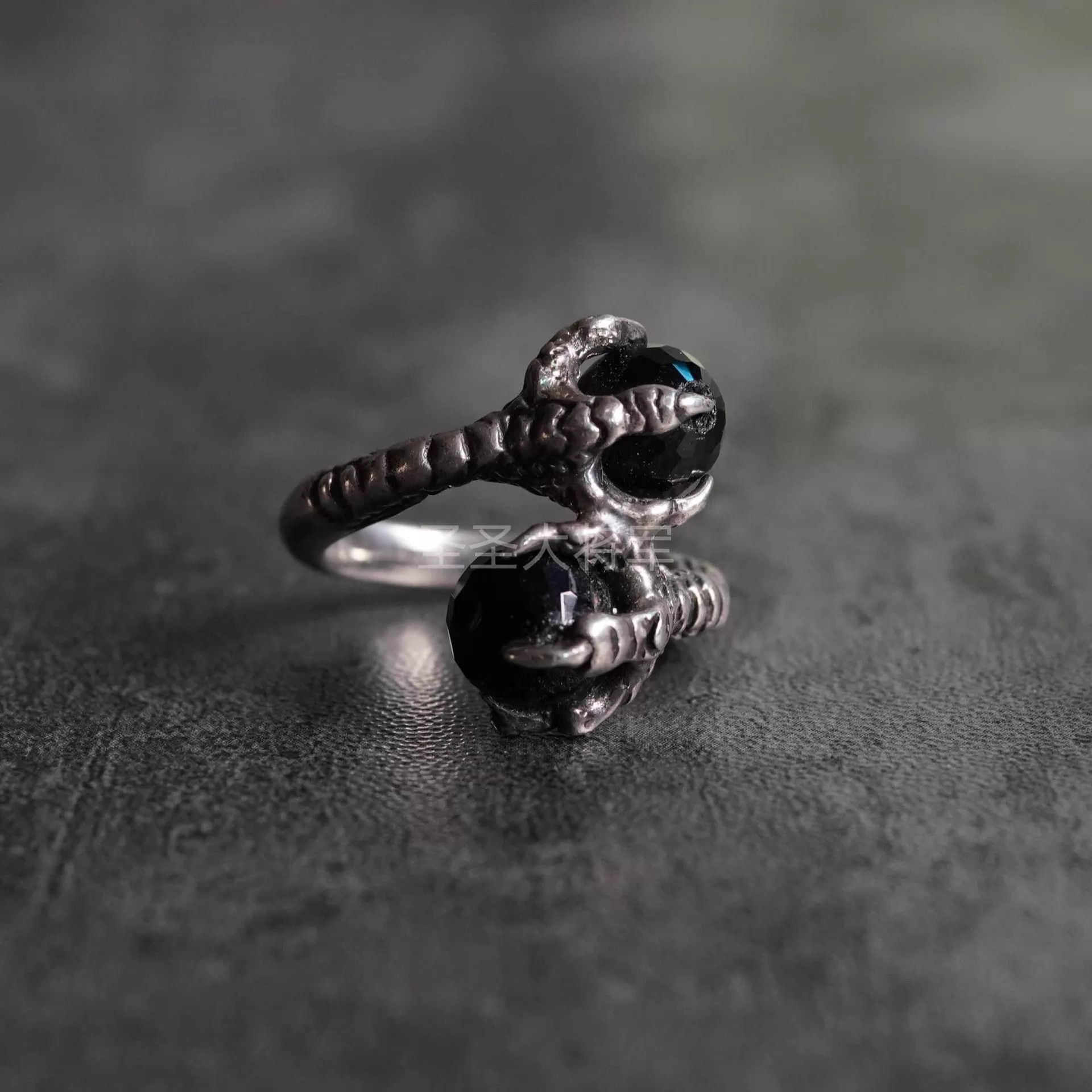 Kapital KD2024 Gothic Dragon Claw Black Onyx Sterling Silver Ring Size ONE SIZE - 5 Thumbnail