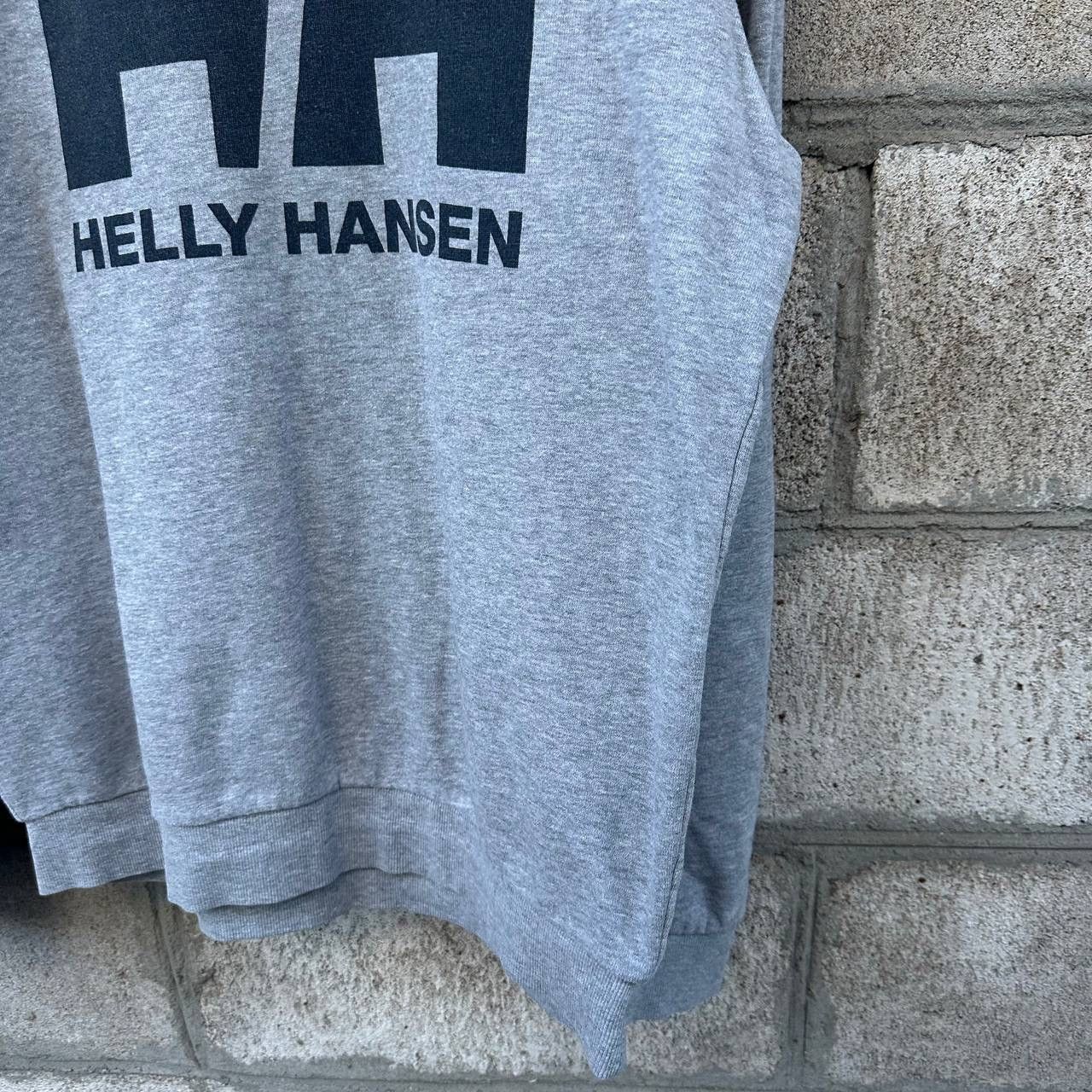 Helly Hansen Vintage Helly Hansen Sweatshirt Big Logo Size M Y2K 00s USA Size US M / EU 48-50 / 2 - 3 Thumbnail
