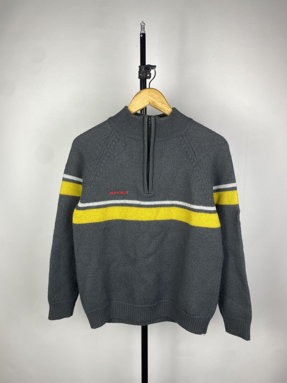 Mammut × Vintage Vintage 90s Mammut 1/4 Zip Knitted Sweater Size US S / EU 44-46 / 1 - 1 Thumbnail