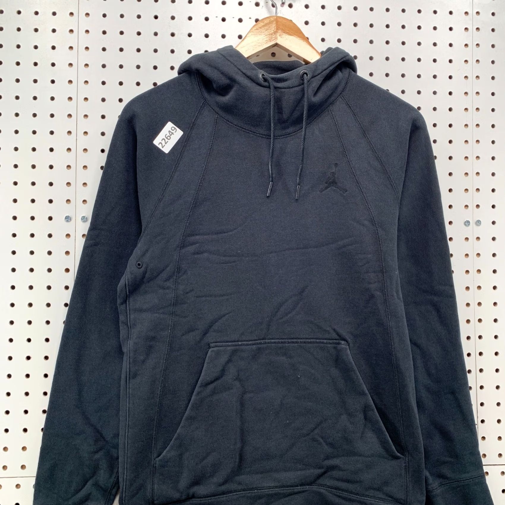 Jordan Brand VINTAGE Jordan Hooded Sweatshirt Mens Small Tonal Jumpman 18x27 Hoodie Pullover Size US S / EU 44-46 / 1 - 6 Thumbnail