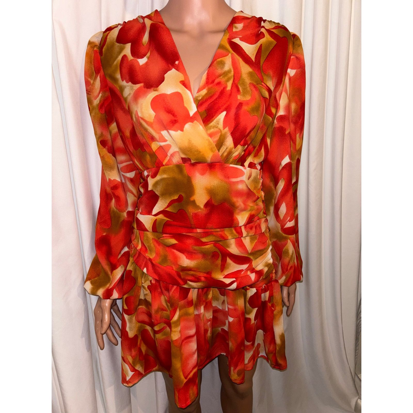 Shein SHEIN Size Large Long Sleeve Mini Dress Size L / US 10 / IT 46 - 2 Thumbnail