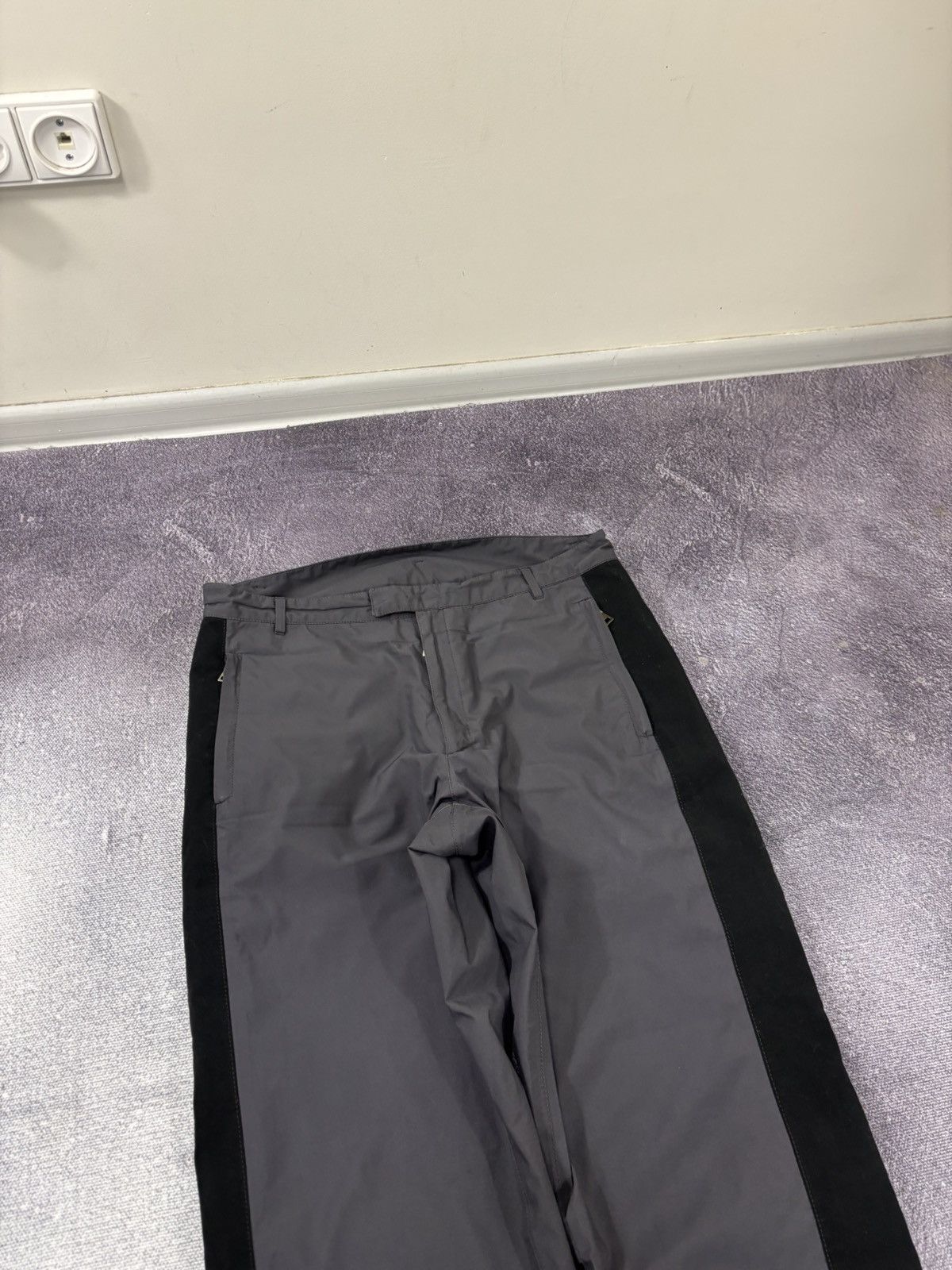 Prada Prada Gore-Tex Vintage Men’s Grey/Black Outdoor Ski Pants Size US 38 / EU 54 - 9 Thumbnail