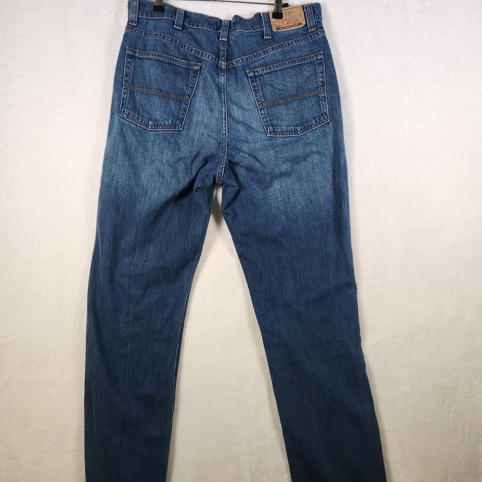 L.L. Bean LL Bean Natural Fit Blue Jeans Cotton Size 34x34 Size US 34 / EU 50 - 5 Thumbnail