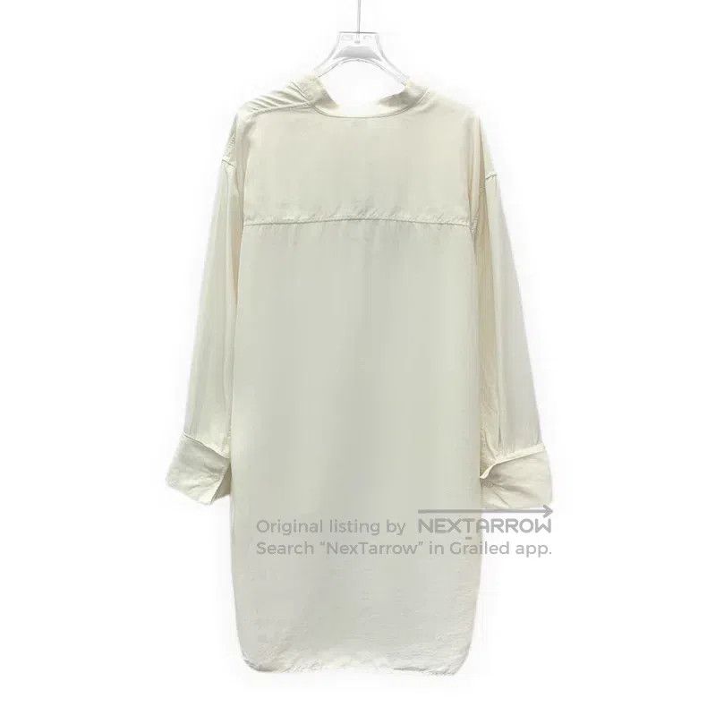 Loewe Loewe White Logo Embroidered Silk V-neck Single Button Lon Size XS / US 0-2 / IT 36-38 - 2 Thumbnail