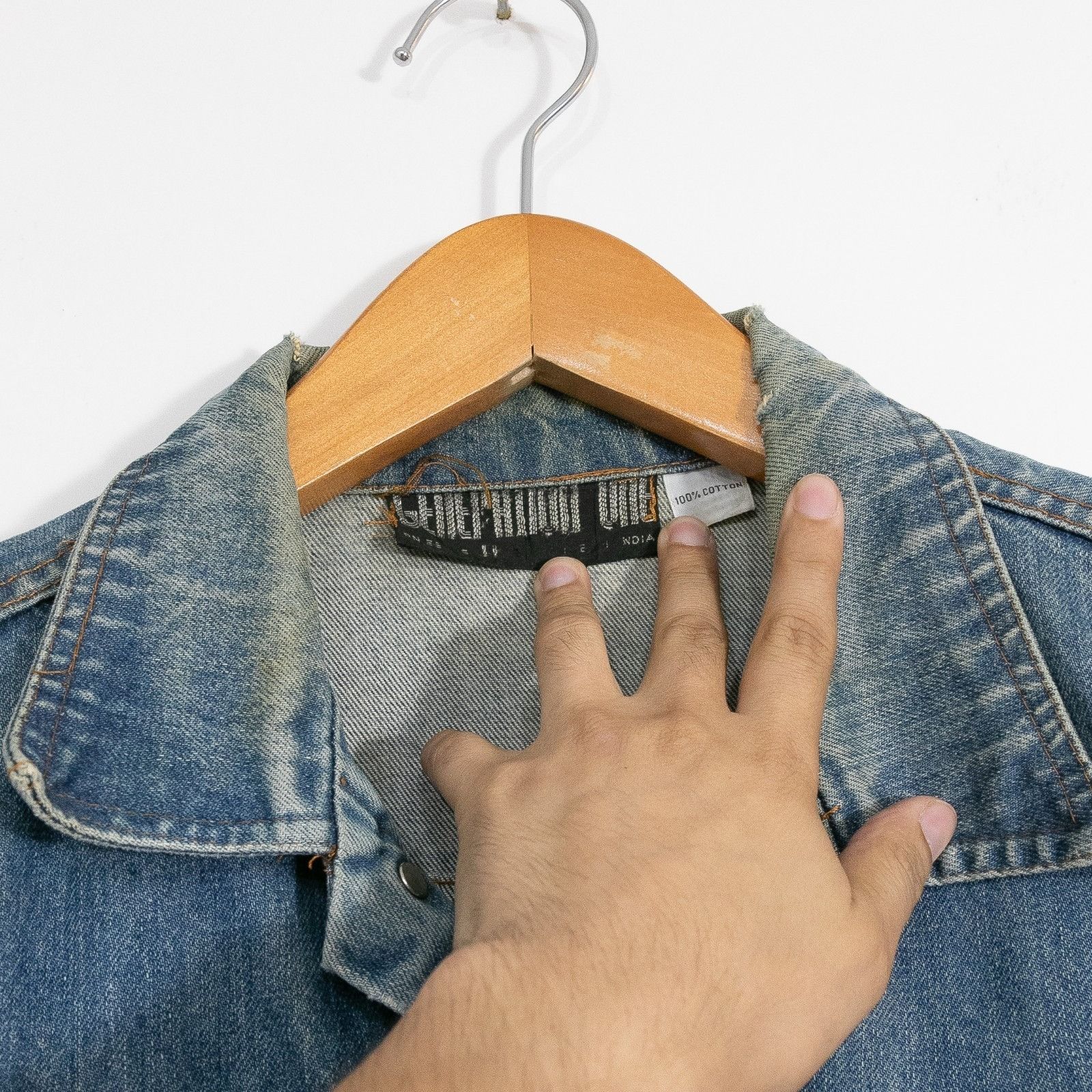 Vintage Vintage 90s Generation One Denim Trucker Jacket Mens Small Size US L / EU 52-54 / 3 - 5 Thumbnail