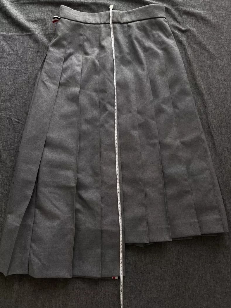 Thom Browne Thom Browne Medium and long pleated skirt Size 24" / US 00 / IT 34 - 9 Thumbnail