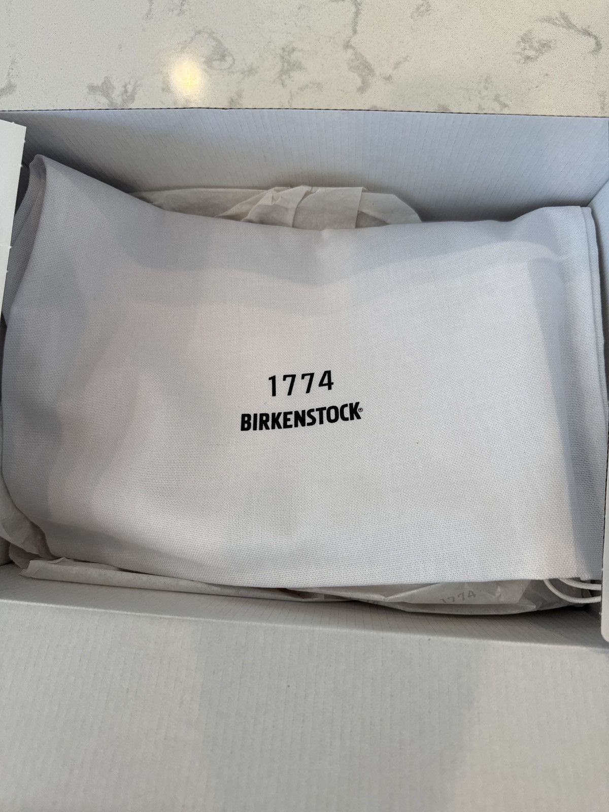 Birkenstock Birkenstock 1774 Arizona Shearling Sandals Size US 8 / IT 38 - 11 Thumbnail