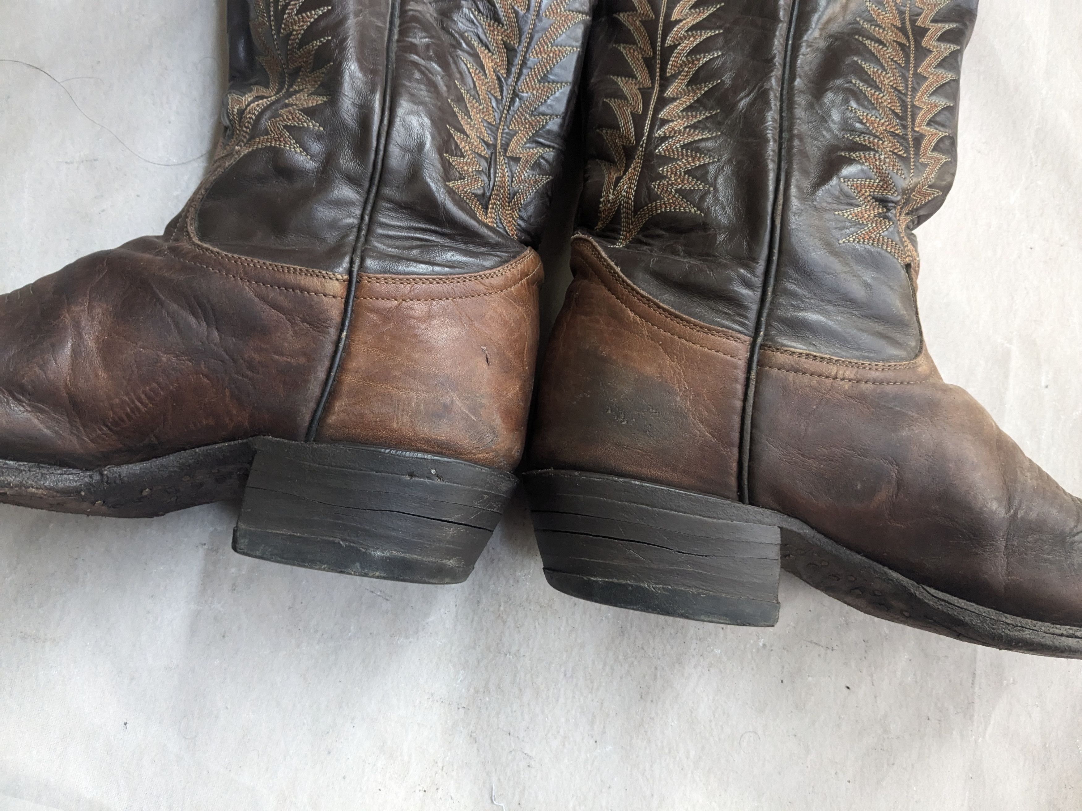 Genuine Leather Vintage Tony Lama Cowboy Boots Brown 9 Wide Leather Western Size US 9 / EU 42 - 7 Thumbnail