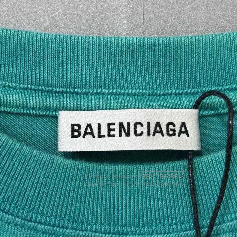 Balenciaga Balenciaga Green Logo Short Sleeve Tee. Size US S / EU 44-46 / 1 - 5 Thumbnail