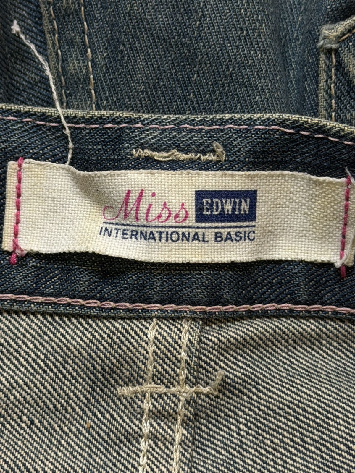 Edwin Vintage 90s Edwin Classic Blue Faded Wash Distress Jeans Size 28" / US 6 / IT 42 - 5 Thumbnail