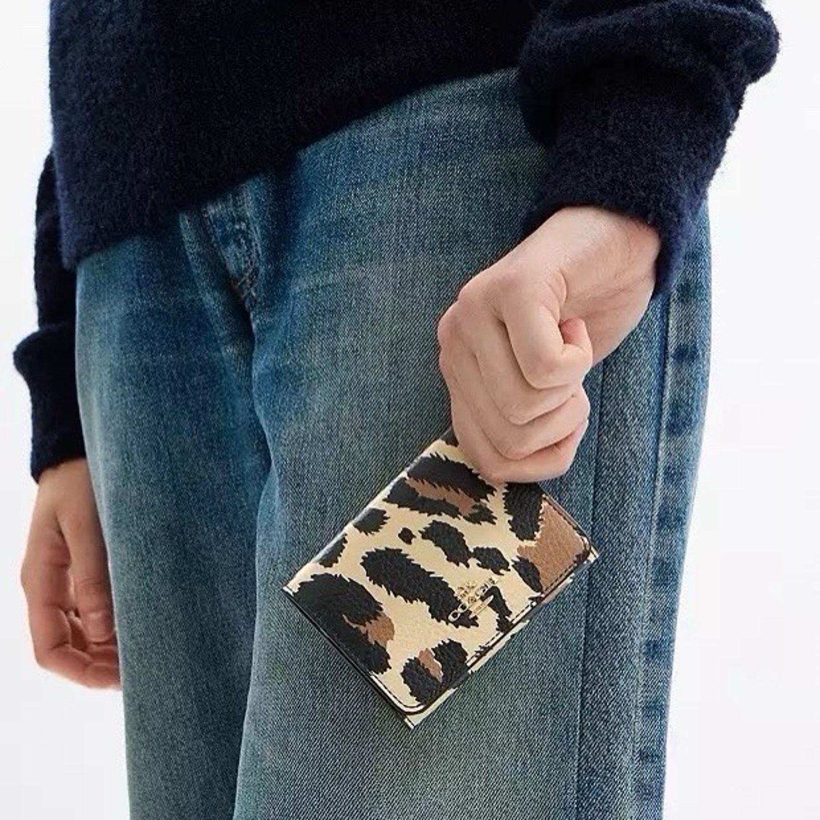 Coach NWT Coach Card Holder Wallet Leopard Signature Canvas CCL99 Size ONE SIZE - 13 Thumbnail