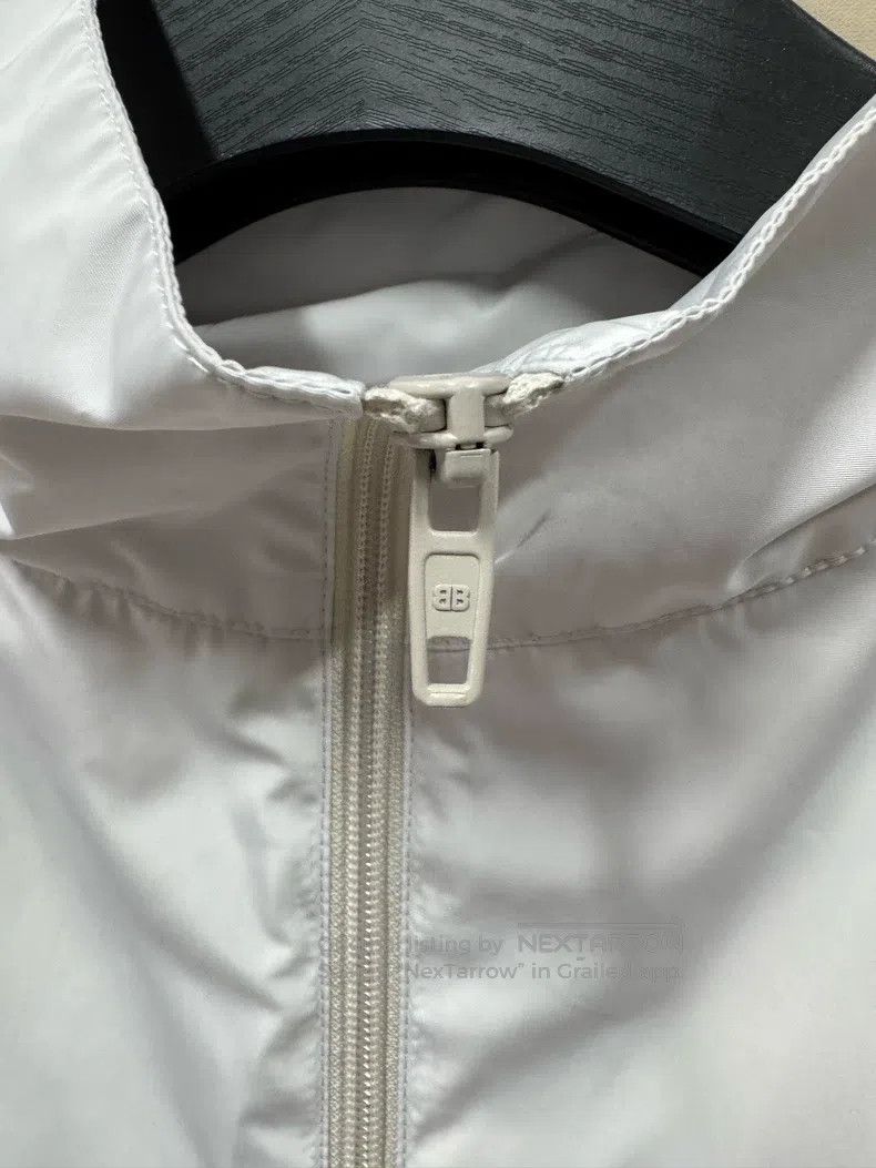 Balenciaga Balenciaga Black and White Aged Windbreaker Jacket Size US S / EU 44-46 / 1 - 5 Thumbnail