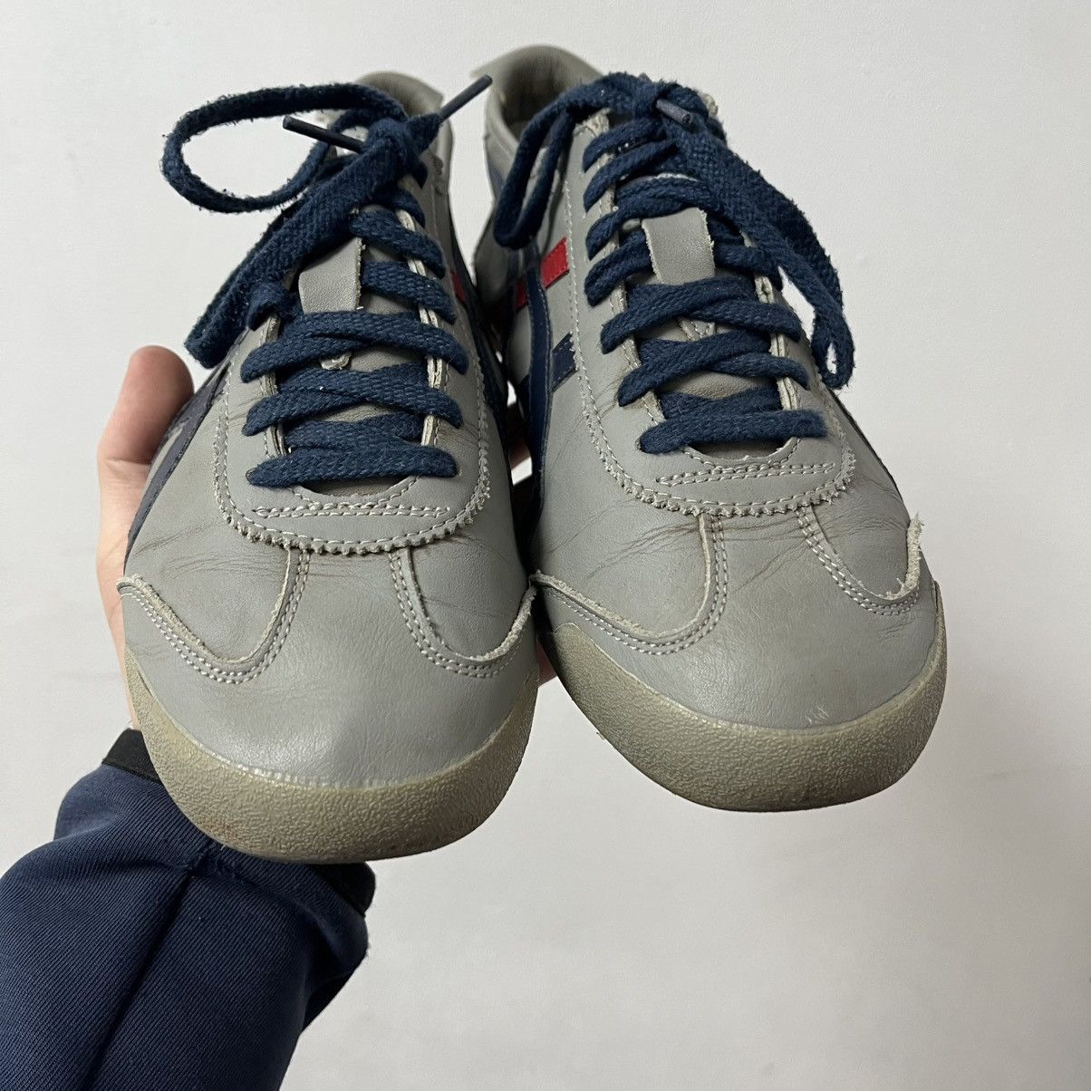 Asics Asics Onitsuka Tiger shoes sneakers Size US 8.5 / EU 41-42 - 3 Thumbnail
