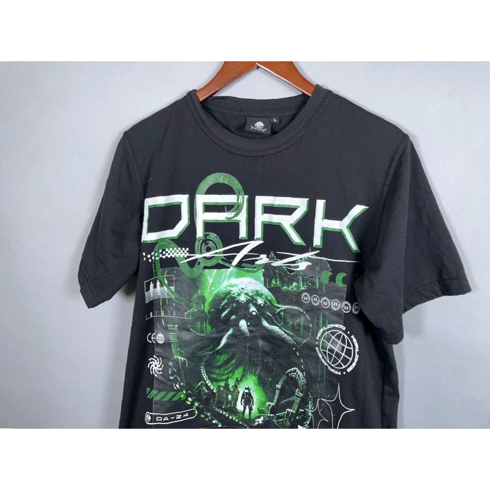 Vintage Dark Arts Octopus Dimensions Vintage T-Shirt Men Large Graphic Print Black Cotton Streetwear Size US L / EU 52-54 / 3 - 7 Thumbnail