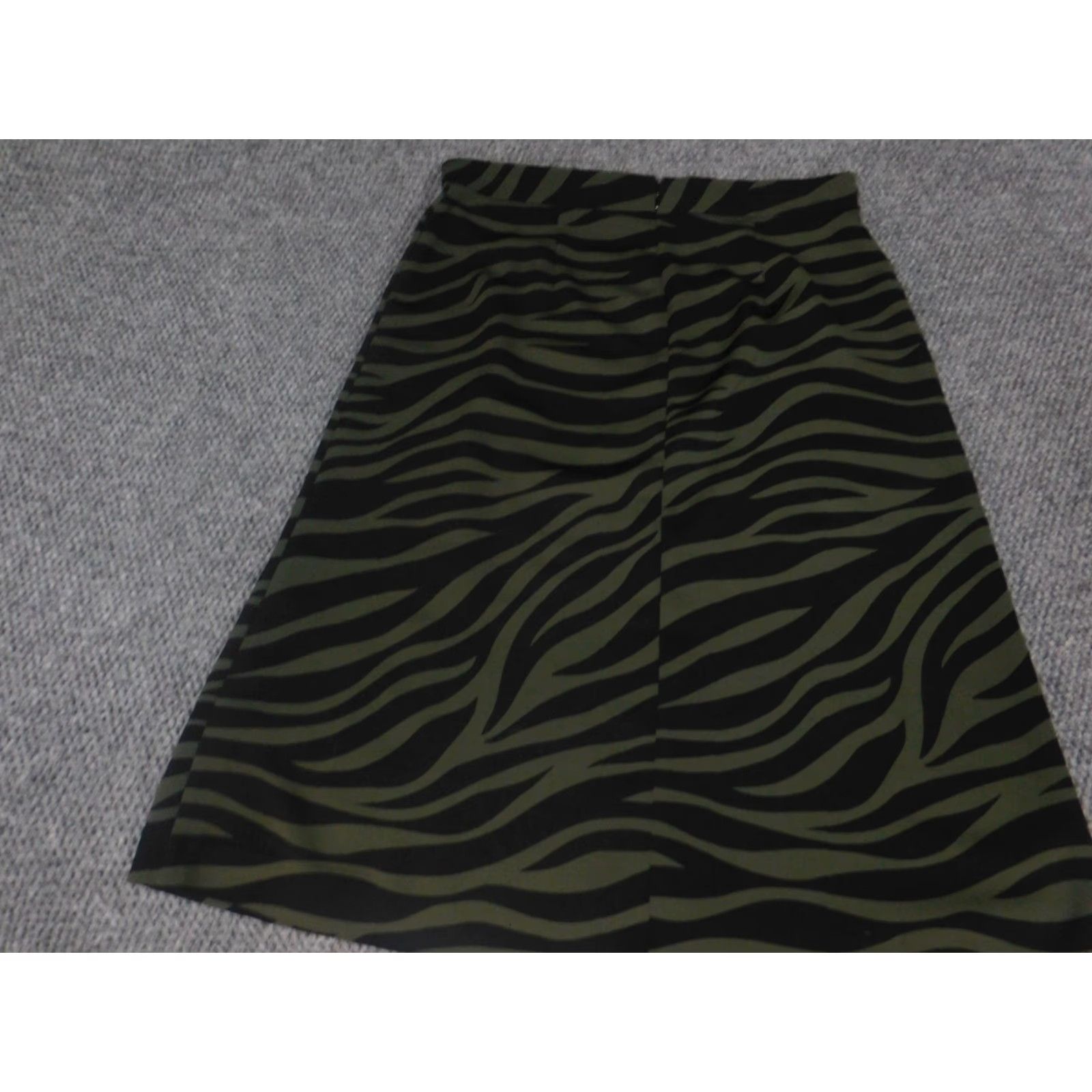 Ann Taylor Ann Taylor Skirt Womens 10 Green A-Line Knee Length Zipper Lined Knit Polyester Casual Vintage No Size 32" / US 10 / IT 46 - 7 Thumbnail