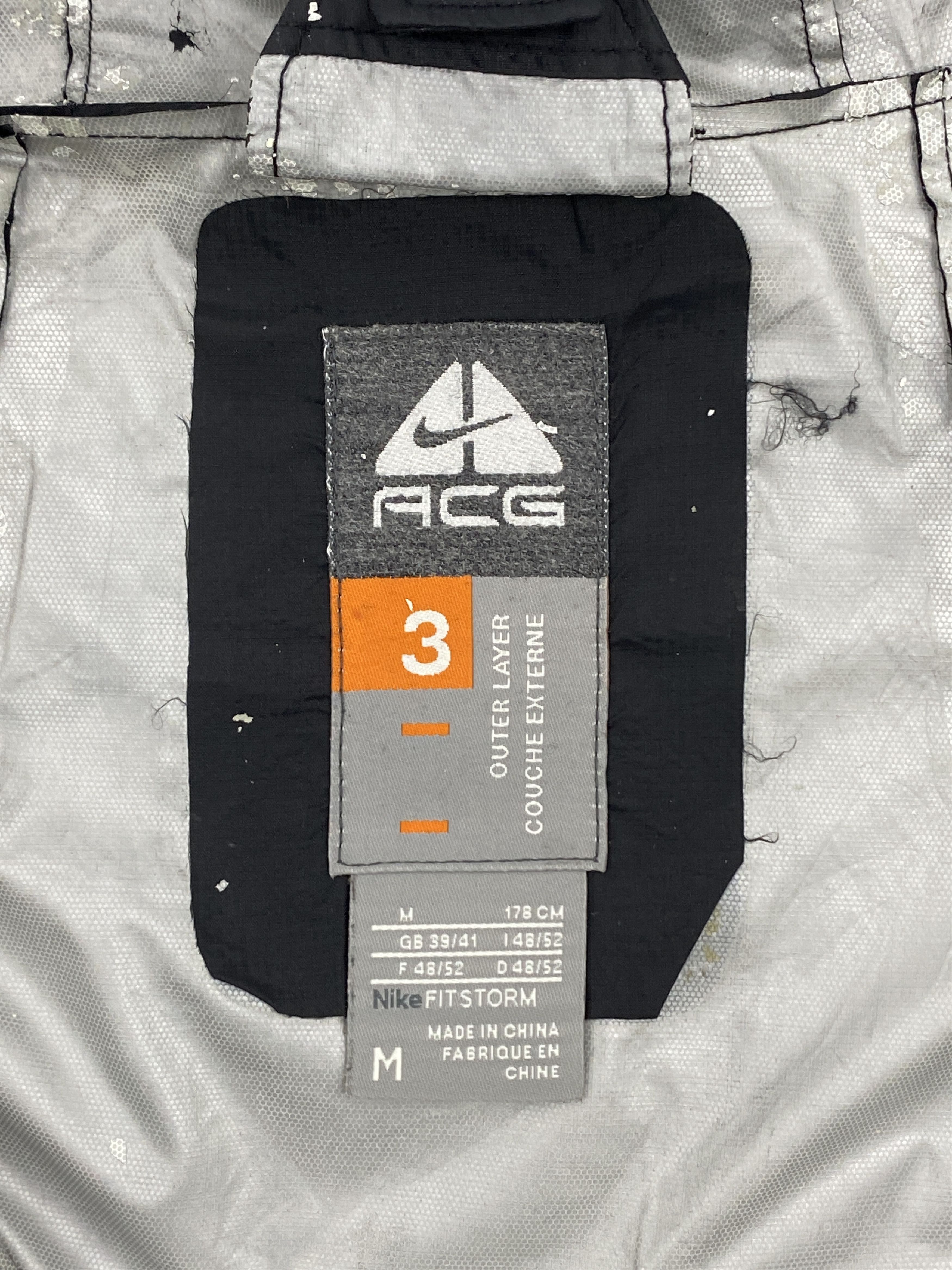 Nike ACG Vintage Nike ACG Zipper Ups Windbreaker Hoodie Jacket AH0092 Size US M / EU 48-50 / 2 - 5 Thumbnail
