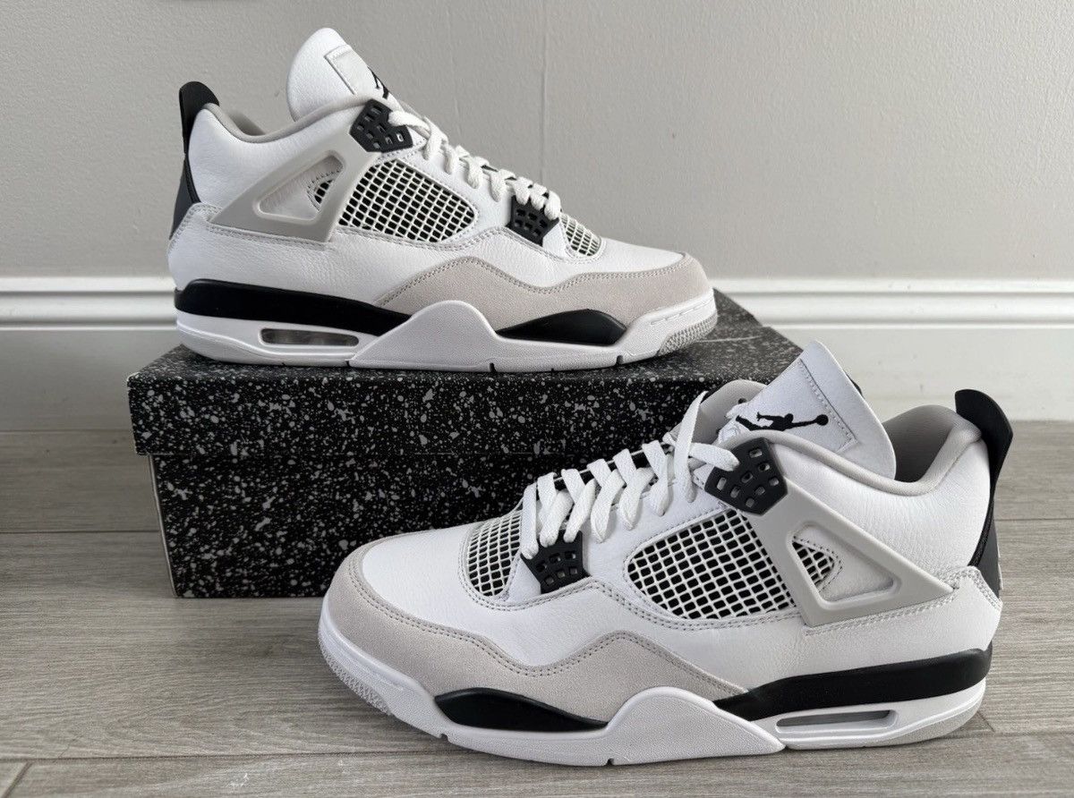 Jordan Brand Jordan 4 Retro Military Black White Black Neutral Grey Sz 12 Size US 12 / EU 45 - 1 Thumbnail