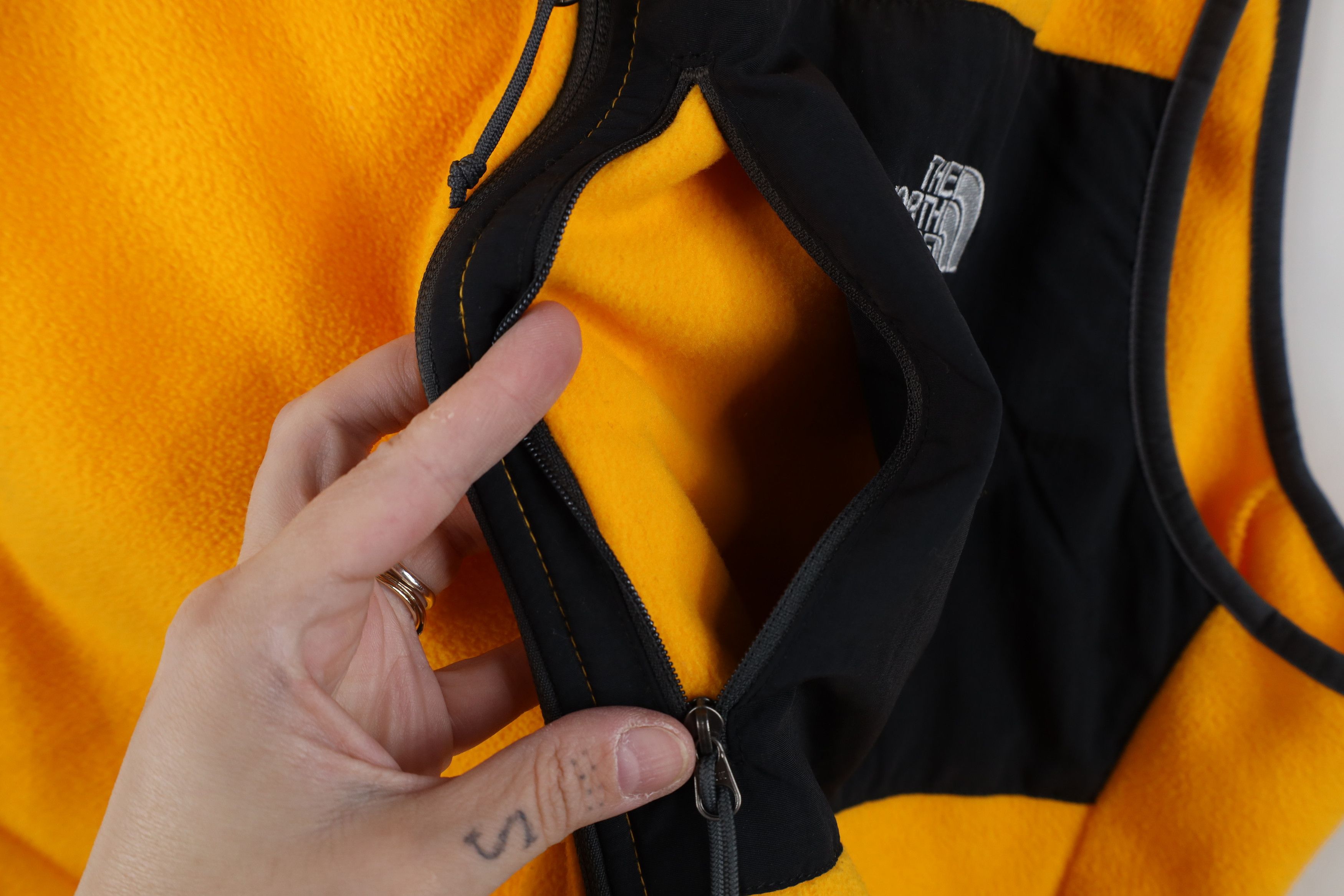 The North Face The North Face Spell Out Full Zip Fleece Vest Jacket Yellow Size US XL / EU 56 / 4 - 6 Thumbnail