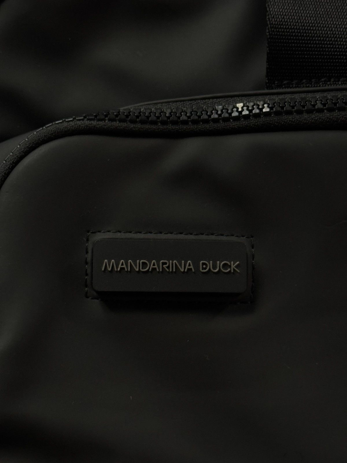 Anthracite messenger bac Mandarina Duck