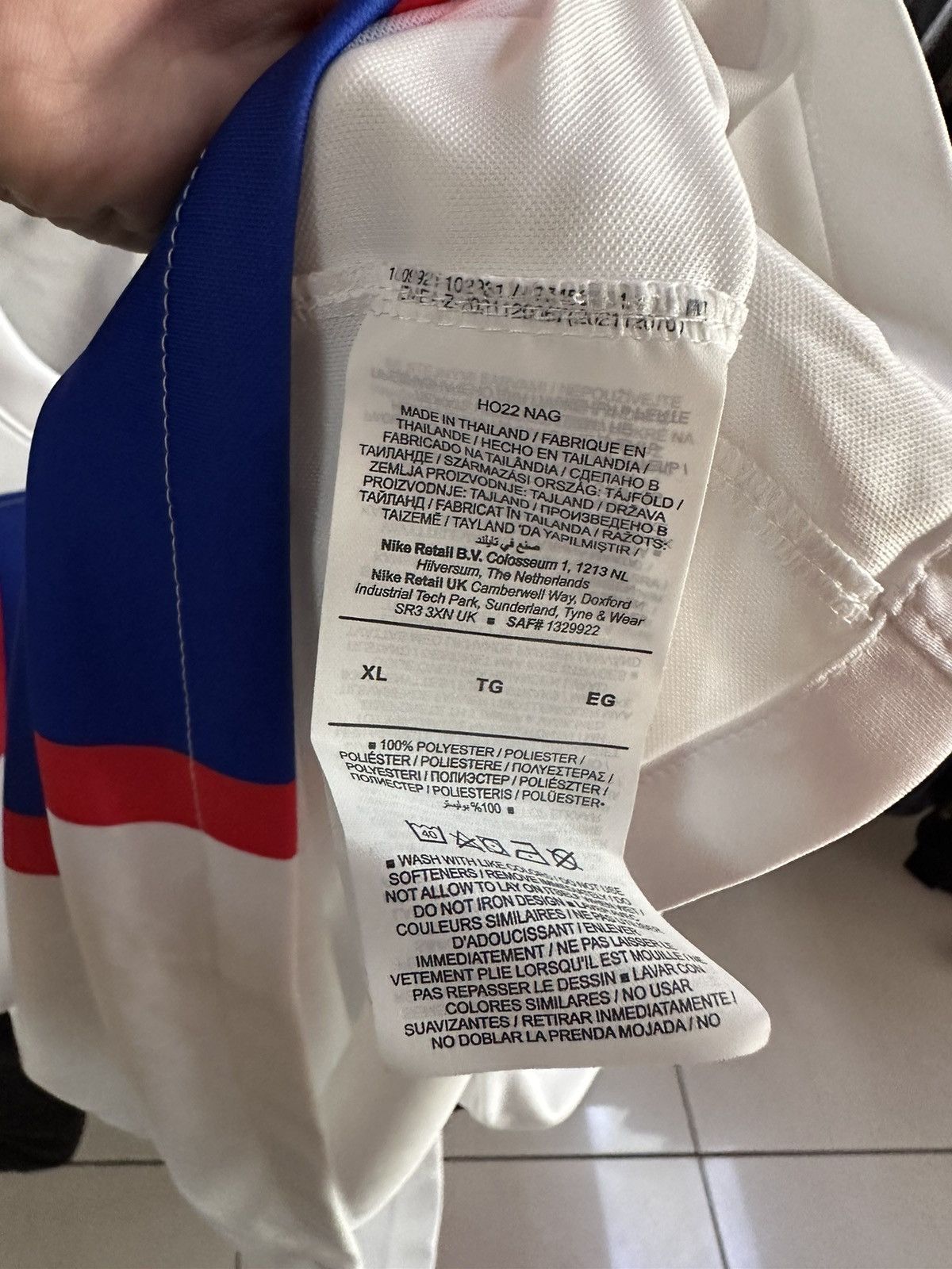 Vintage Vintage Nike psg Paris size XL logo Size US XL / EU 56 / 4 - 5 Thumbnail