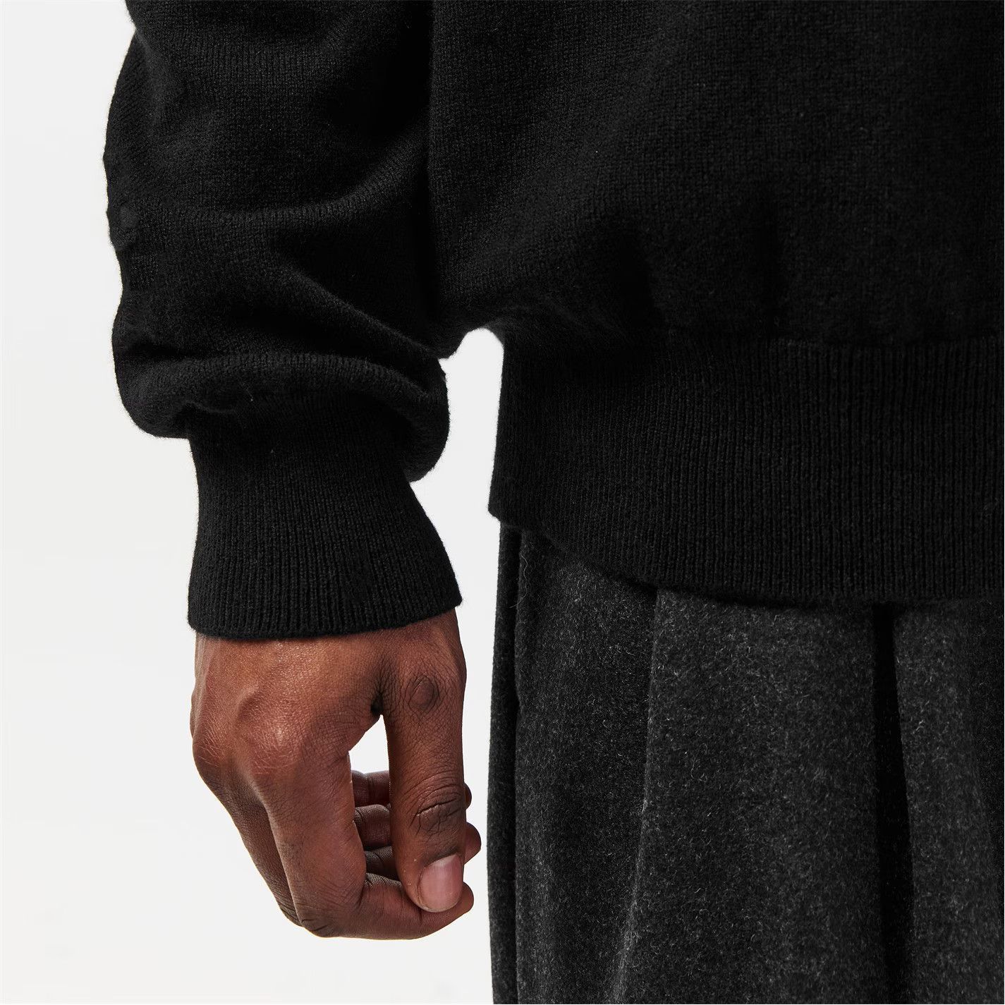 Comme des Garcons SHIRT o1g2r1mq0426 Wool Jumper in Black Size US L / EU 52-54 / 3 - 4 Thumbnail