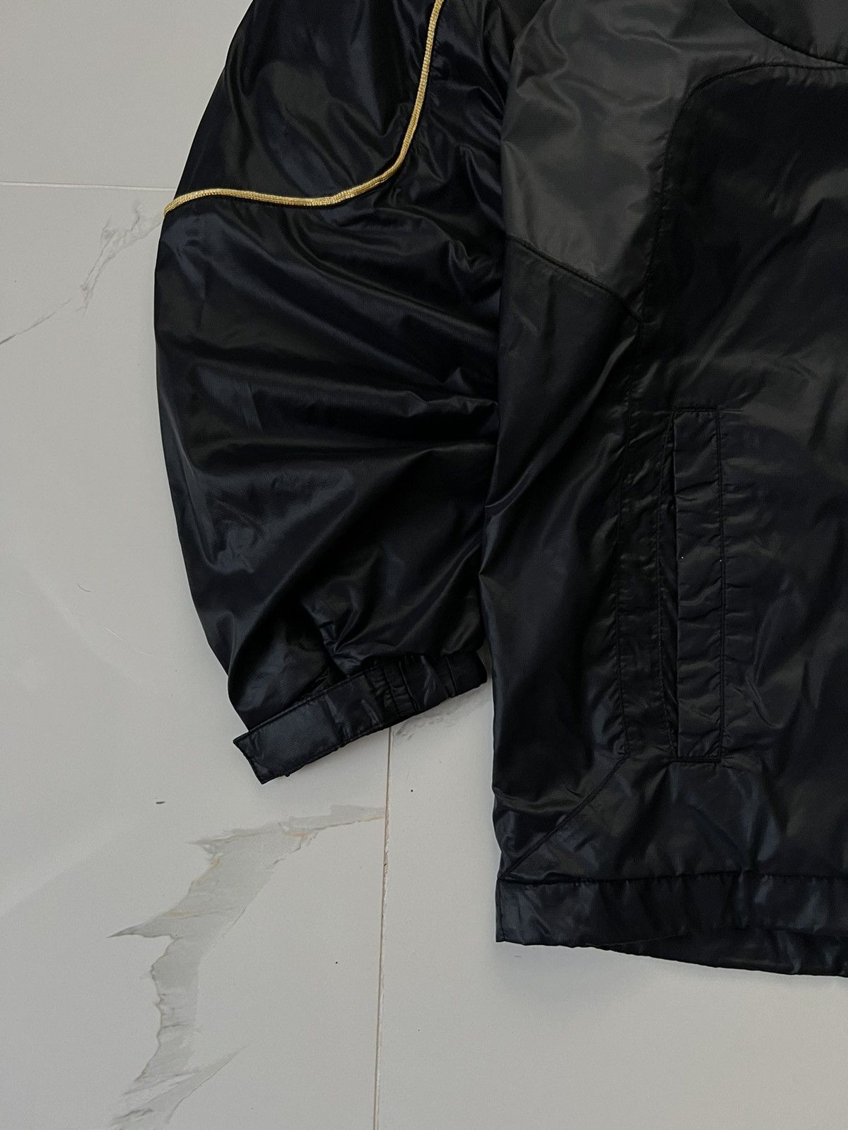 Nike × Vintage 90’s NIKE GORPCORE SLEEVE SPELLOUT LOGO SWOOSH Y2K JACKET Size US XL / EU 56 / 4 - 2 Thumbnail