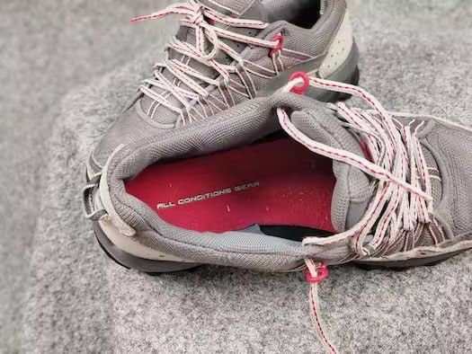 Nike ACG Rare Vintage Nike ACG Trail Low Top Sneakers Outdoor Shoes Size US 5.5 / EU 38 - 20 Thumbnail