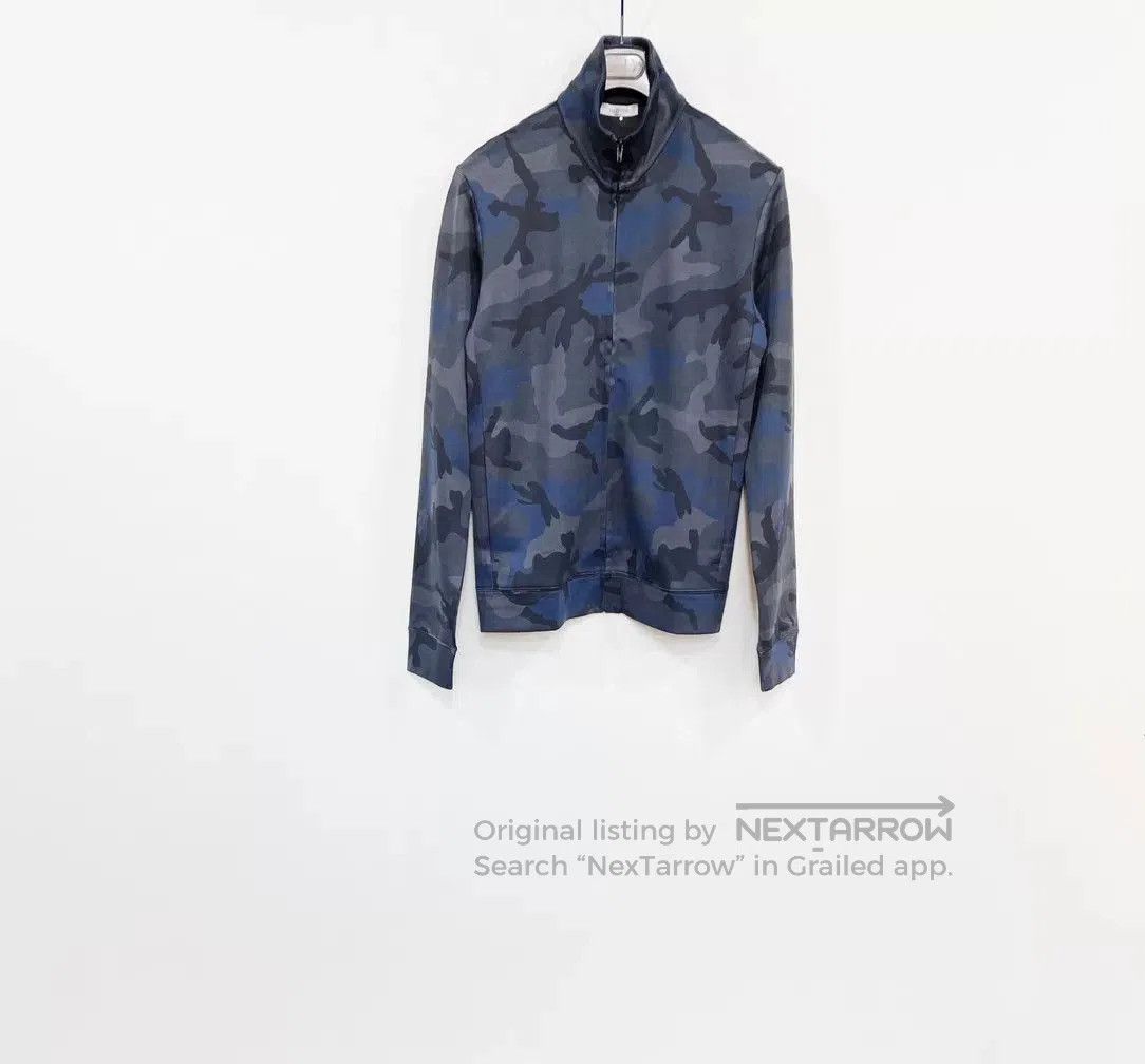 Valentino VALENTINO Camouflage Zip Jacket. Size US S / EU 44-46 / 1 - 1 Thumbnail