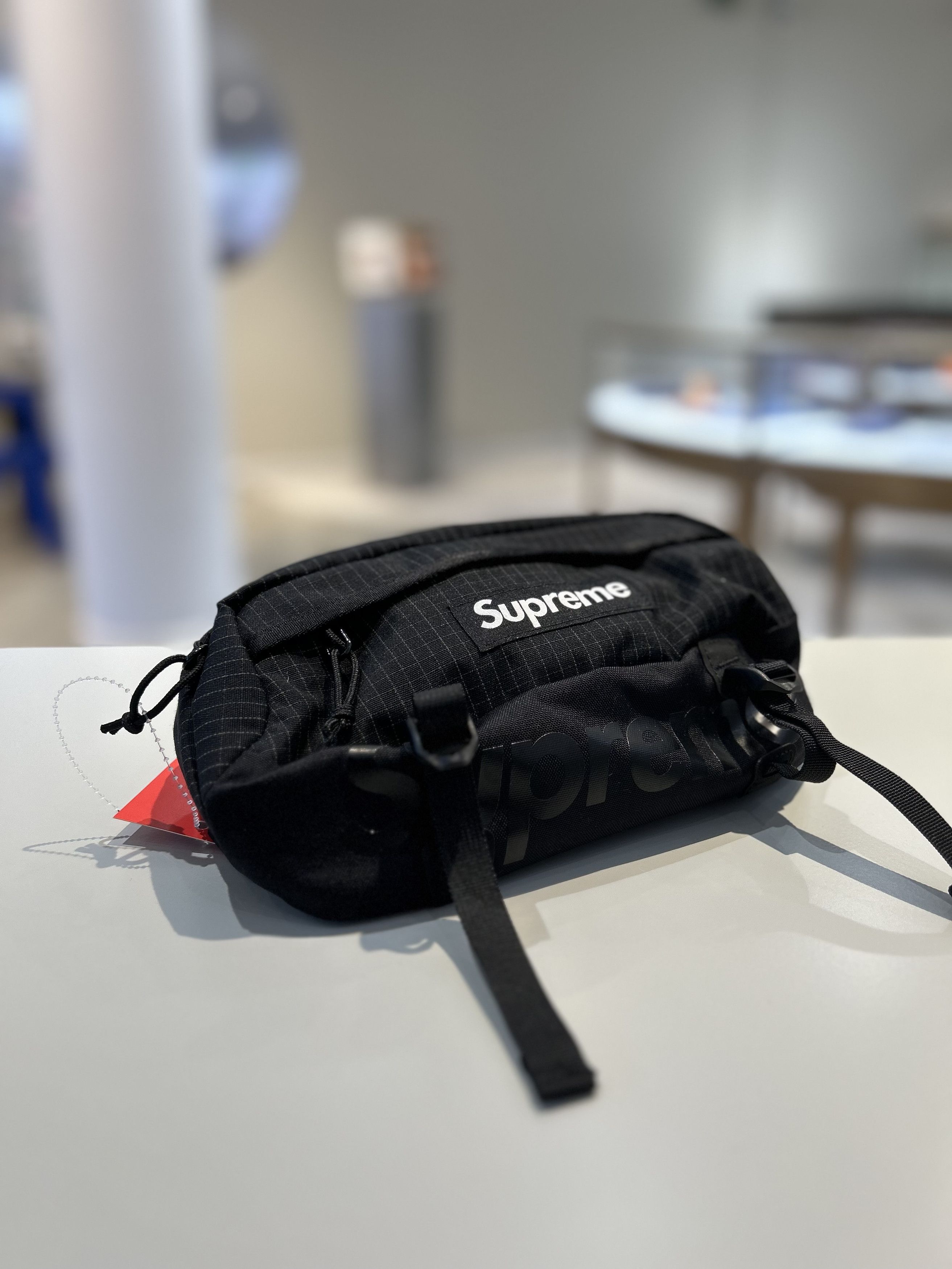 Supreme Supreme Waist Bag Black (SS24) | Grailed