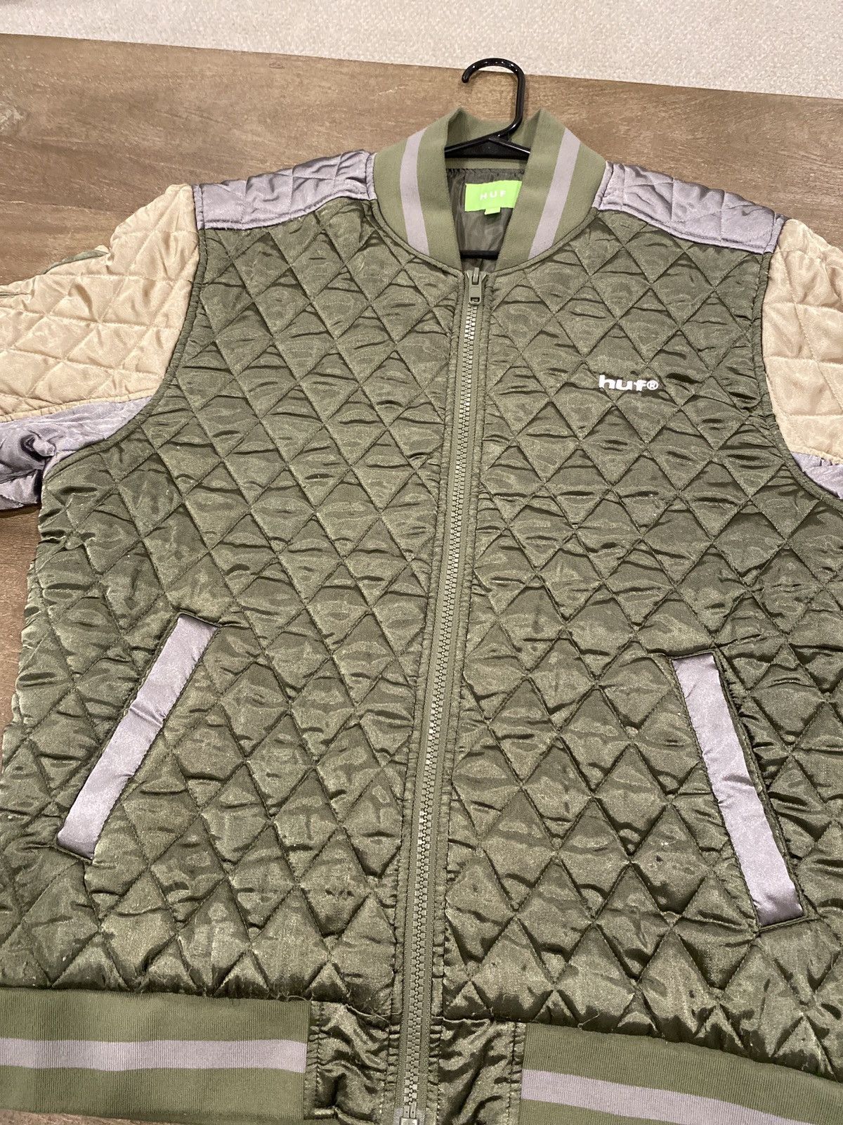 Huf huf varsity bomber (2020) Size US L / EU 52-54 / 3 - 4 Thumbnail