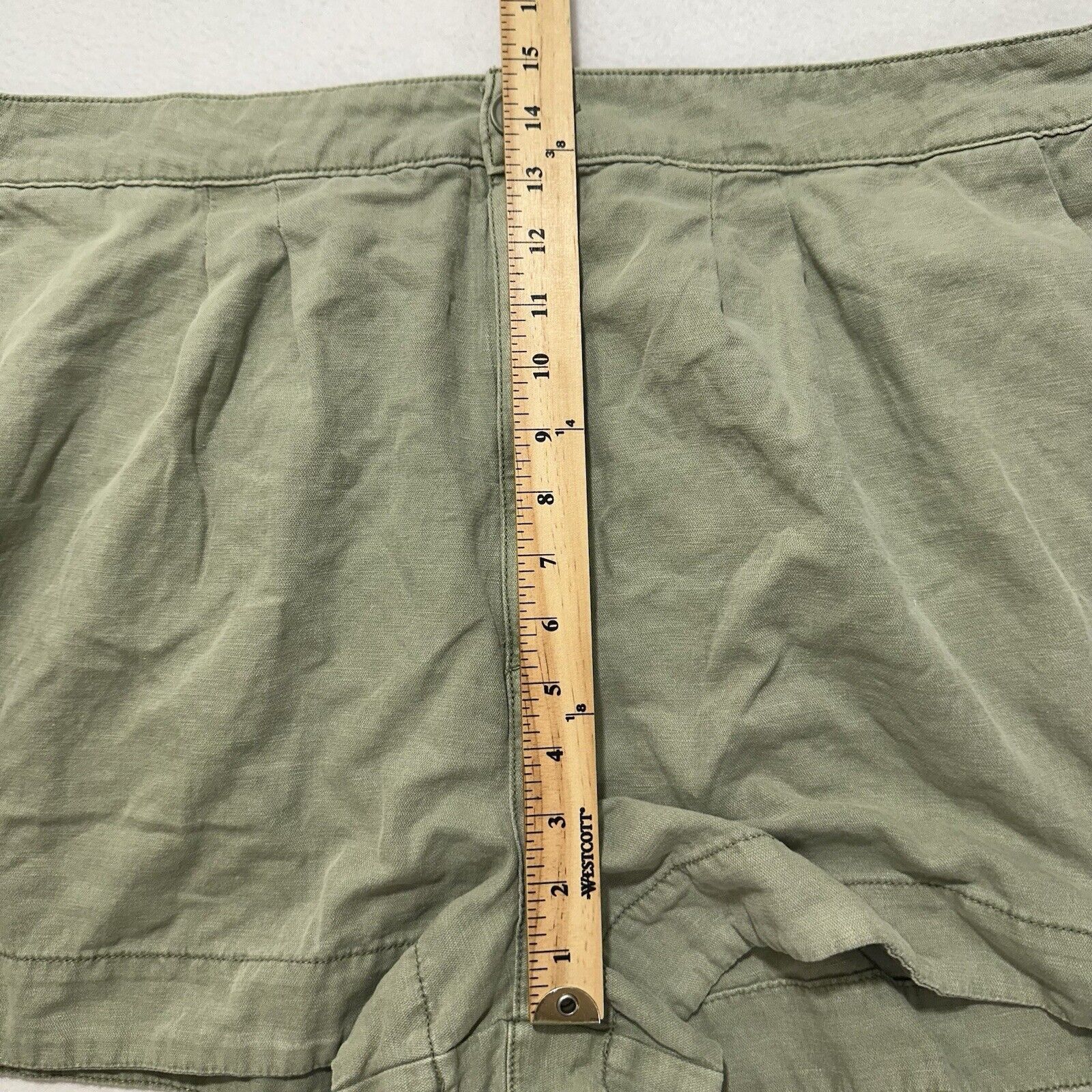 Joie Joie XXL Green Cotton Linen 3.5" Inseam High Rise Shorts Size 42" / US 20 - 10 Thumbnail