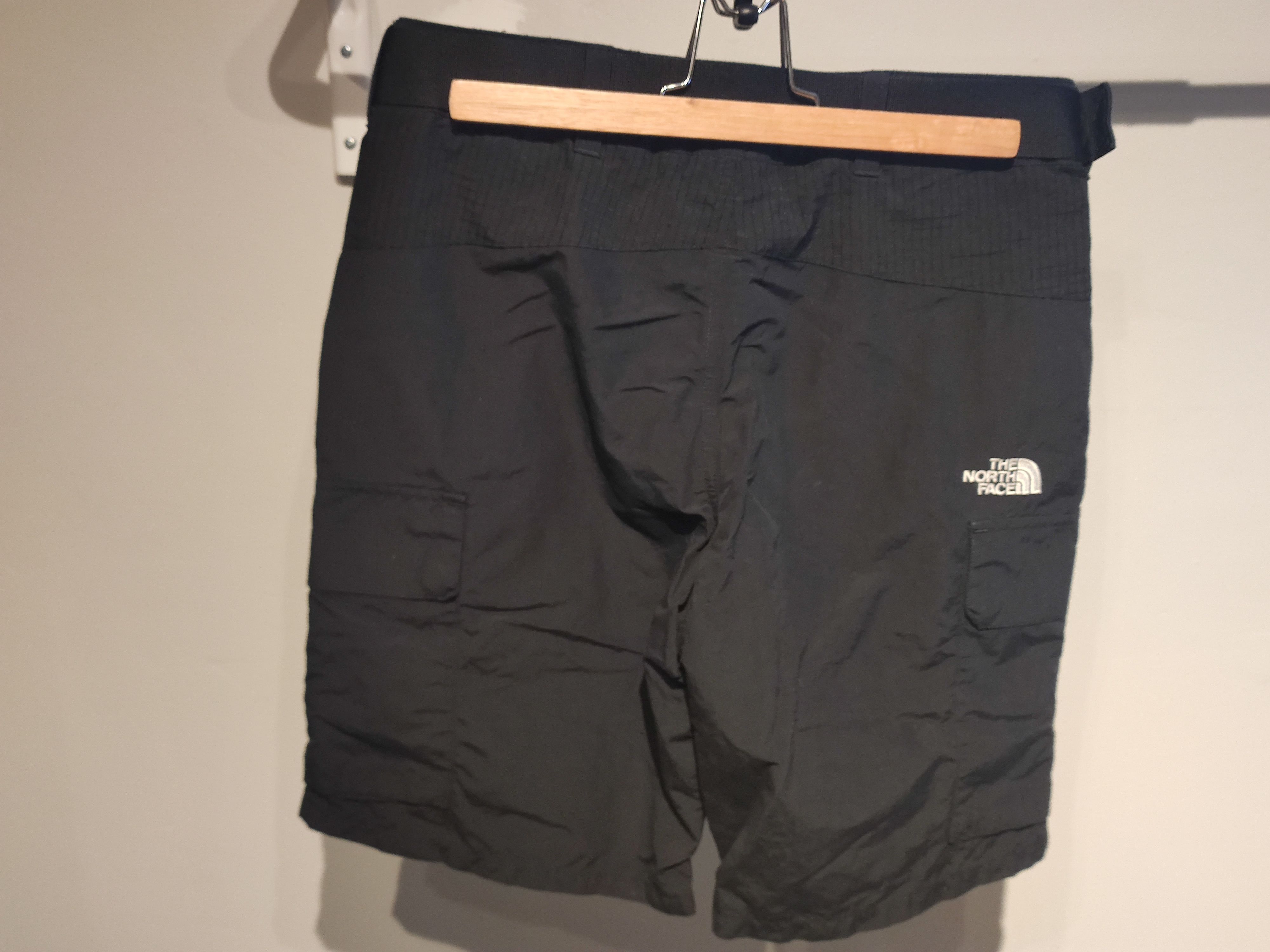 The North Face The North Face Black Box Utility Shorts, Size S Size US 30 / EU 46 - 3 Thumbnail