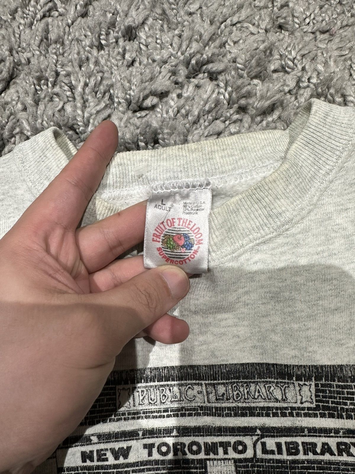 Fruit Of The Loom × Vintage Vintage Fruit of the Loom Shirt Mens Toronto New Library Size US L / EU 52-54 / 3 - 4 Thumbnail